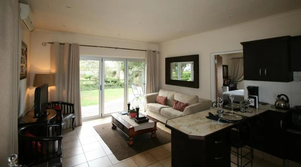 Dusk to Dawn Guesthouse