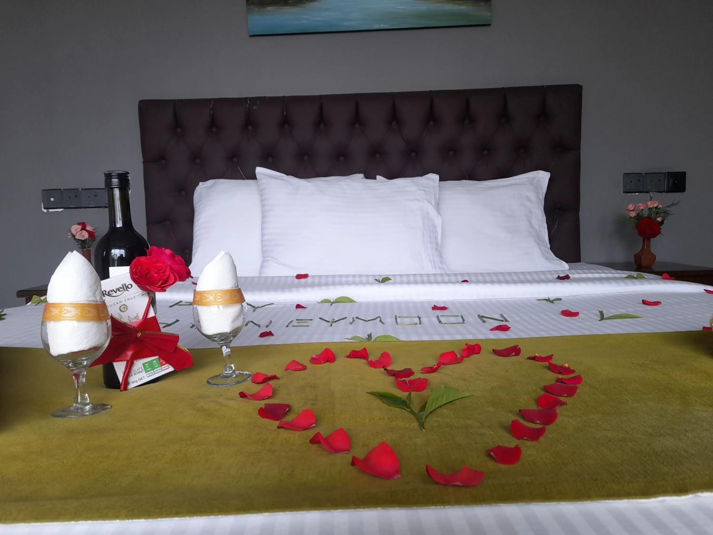 Bedroom, Bed in Tea Mount Forest