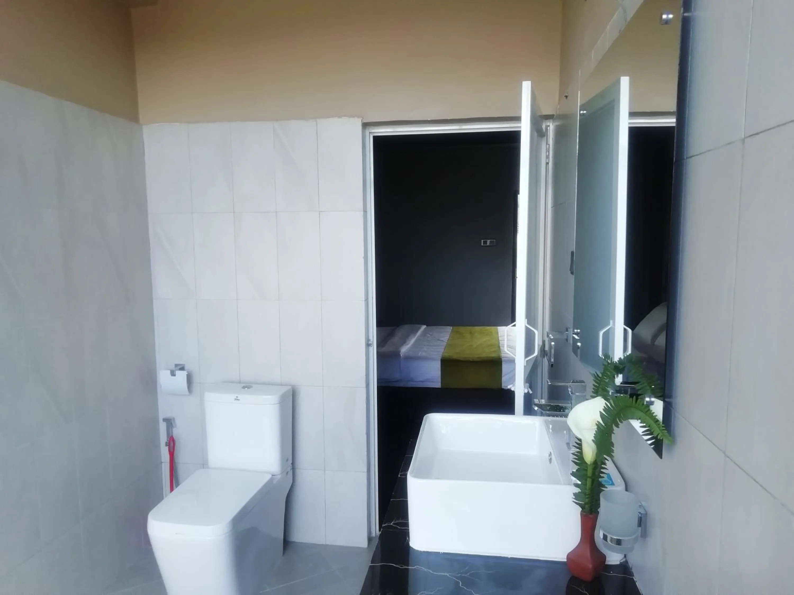 Bathroom in Tea Mount Forest