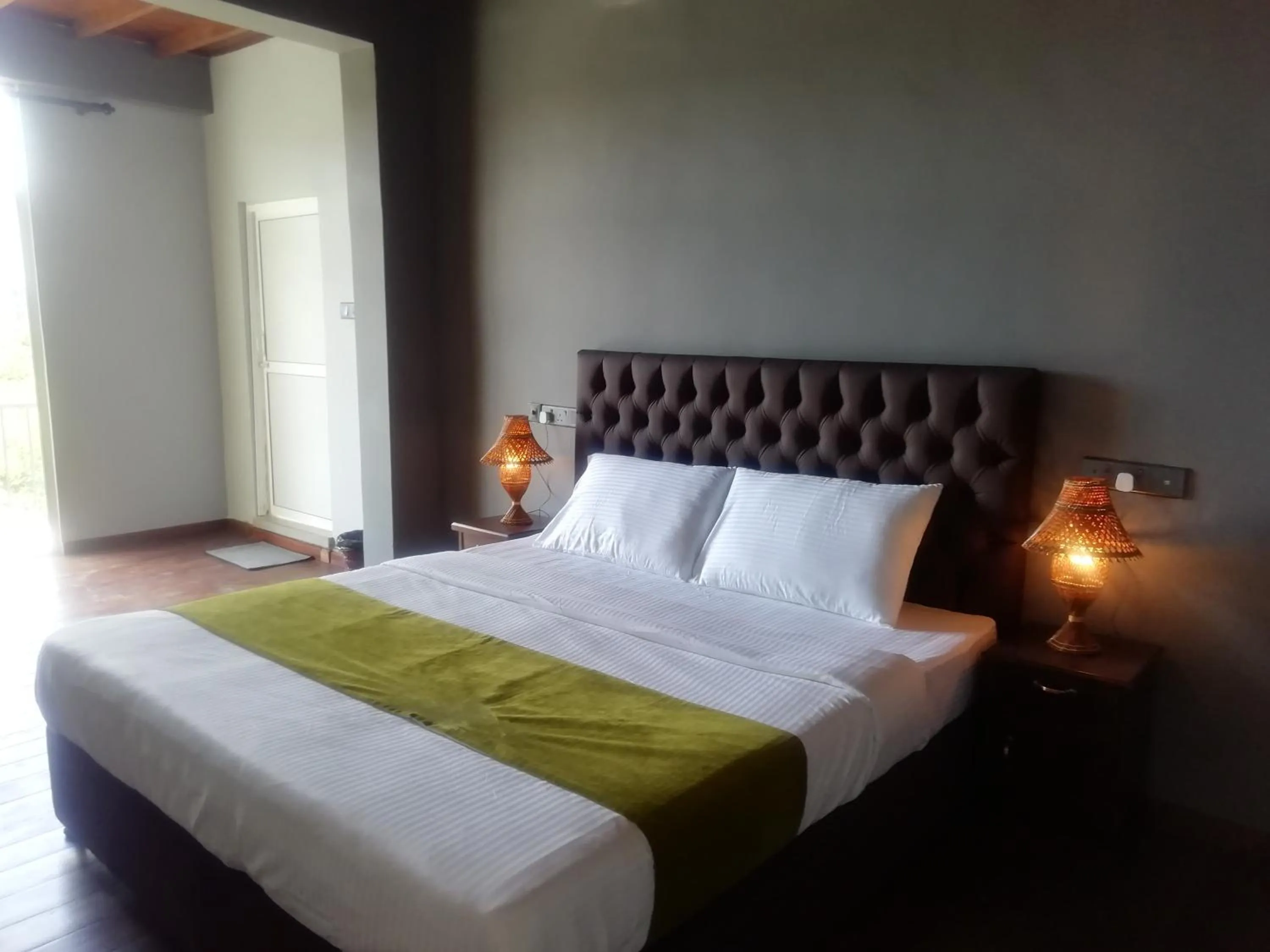 Bed in Tea Mount Forest