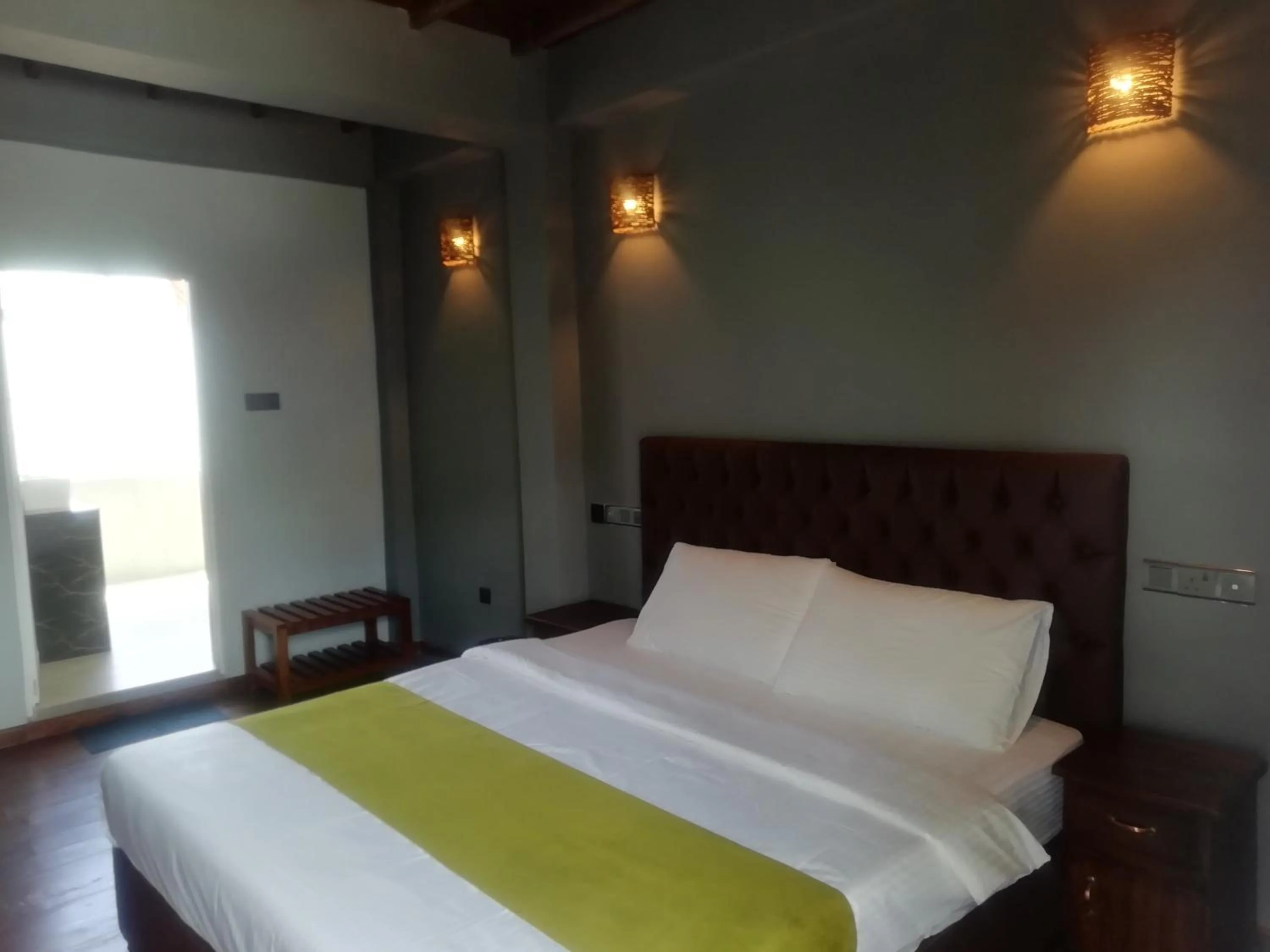 Bed in Tea Mount Forest