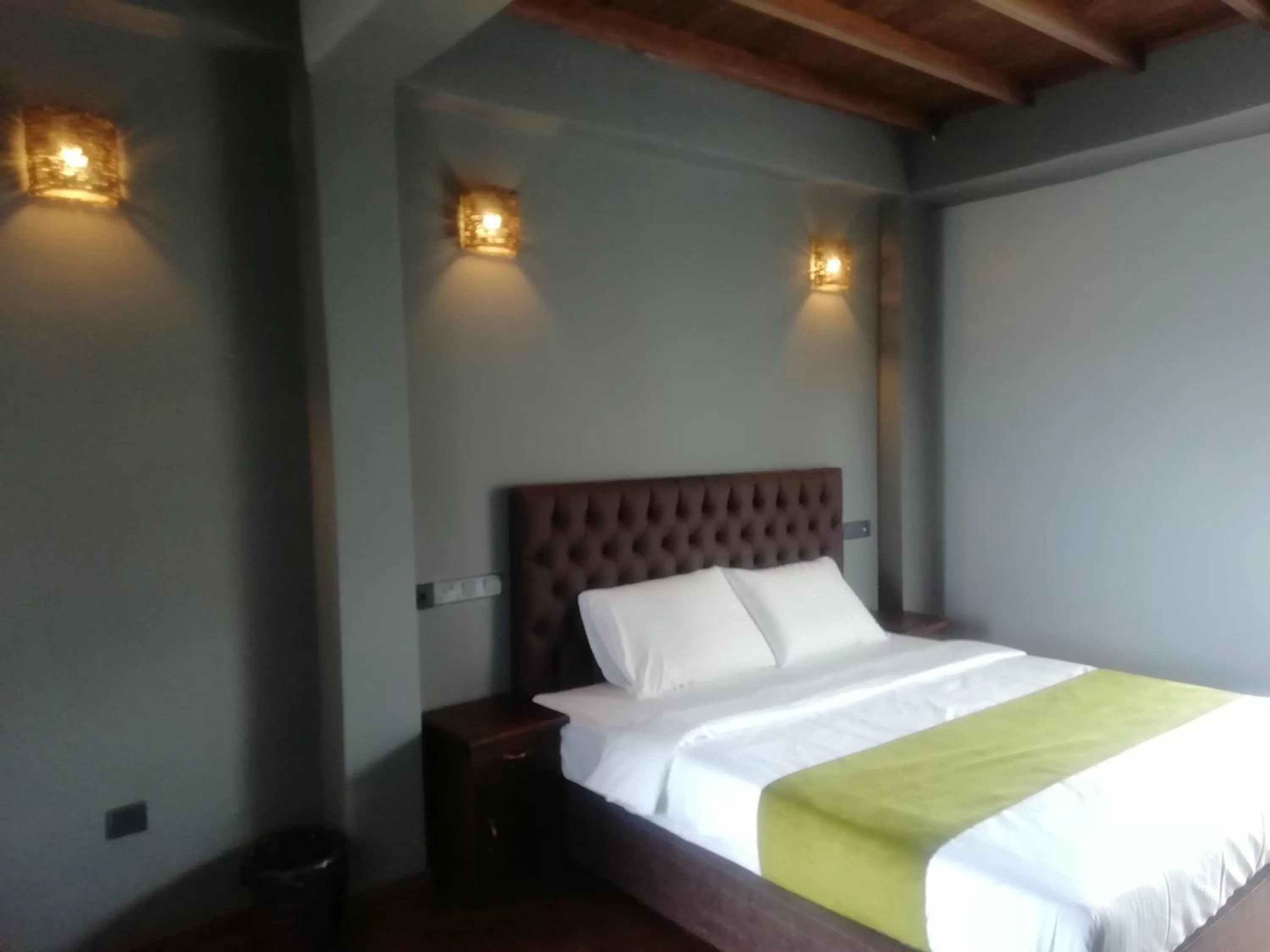 Bed in Tea Mount Forest