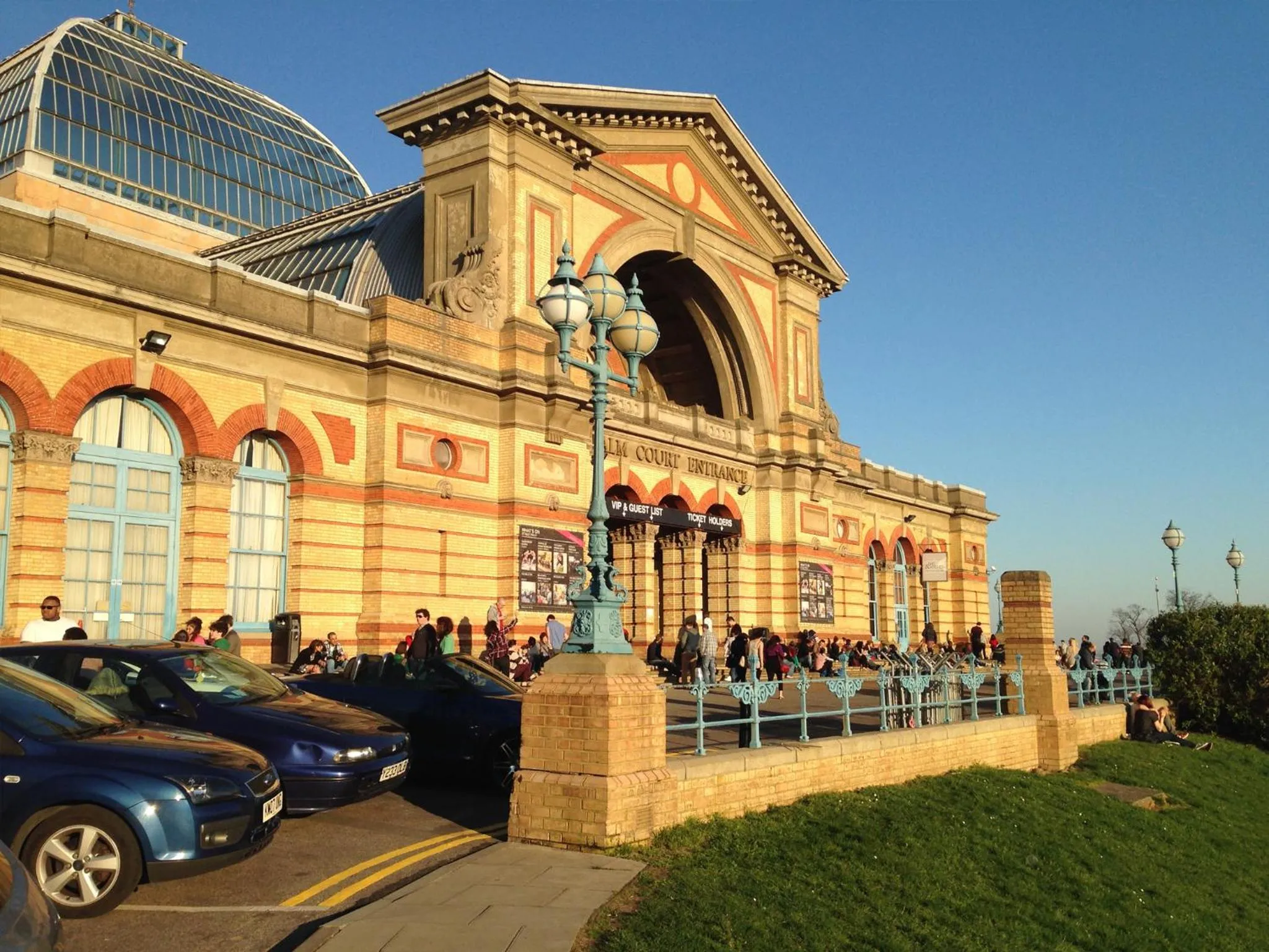 Area and facilities in Roseview Alexandra Palace Hotel