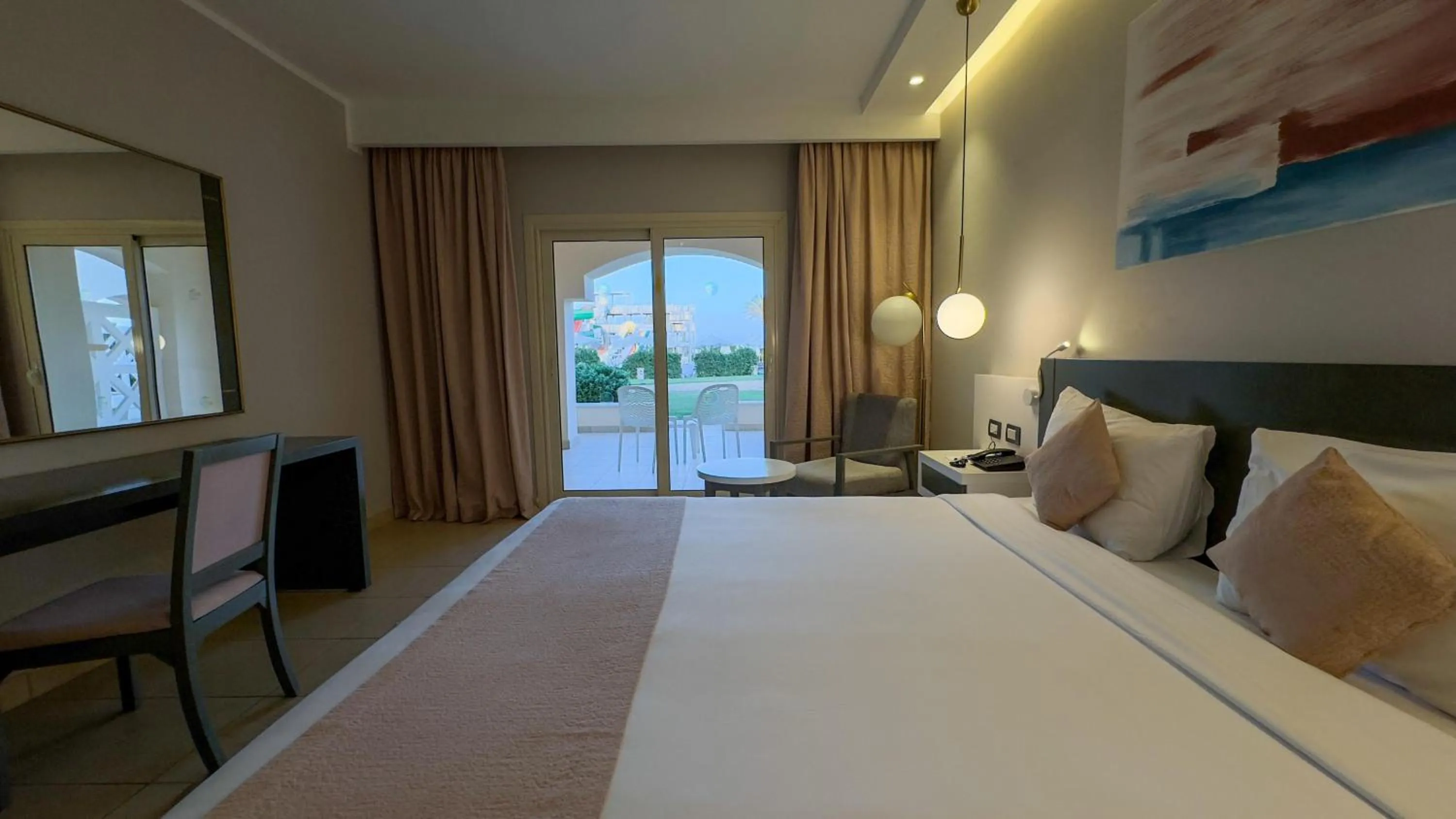 Photo of the whole room, Bed in Sataya Resort Marsa Alam