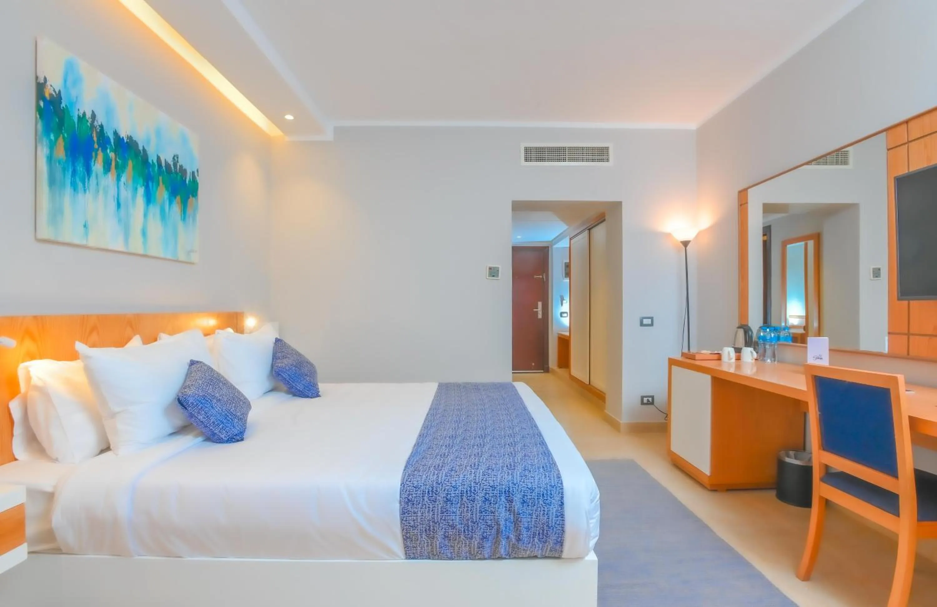 Photo of the whole room, Bed in Sataya Resort Marsa Alam