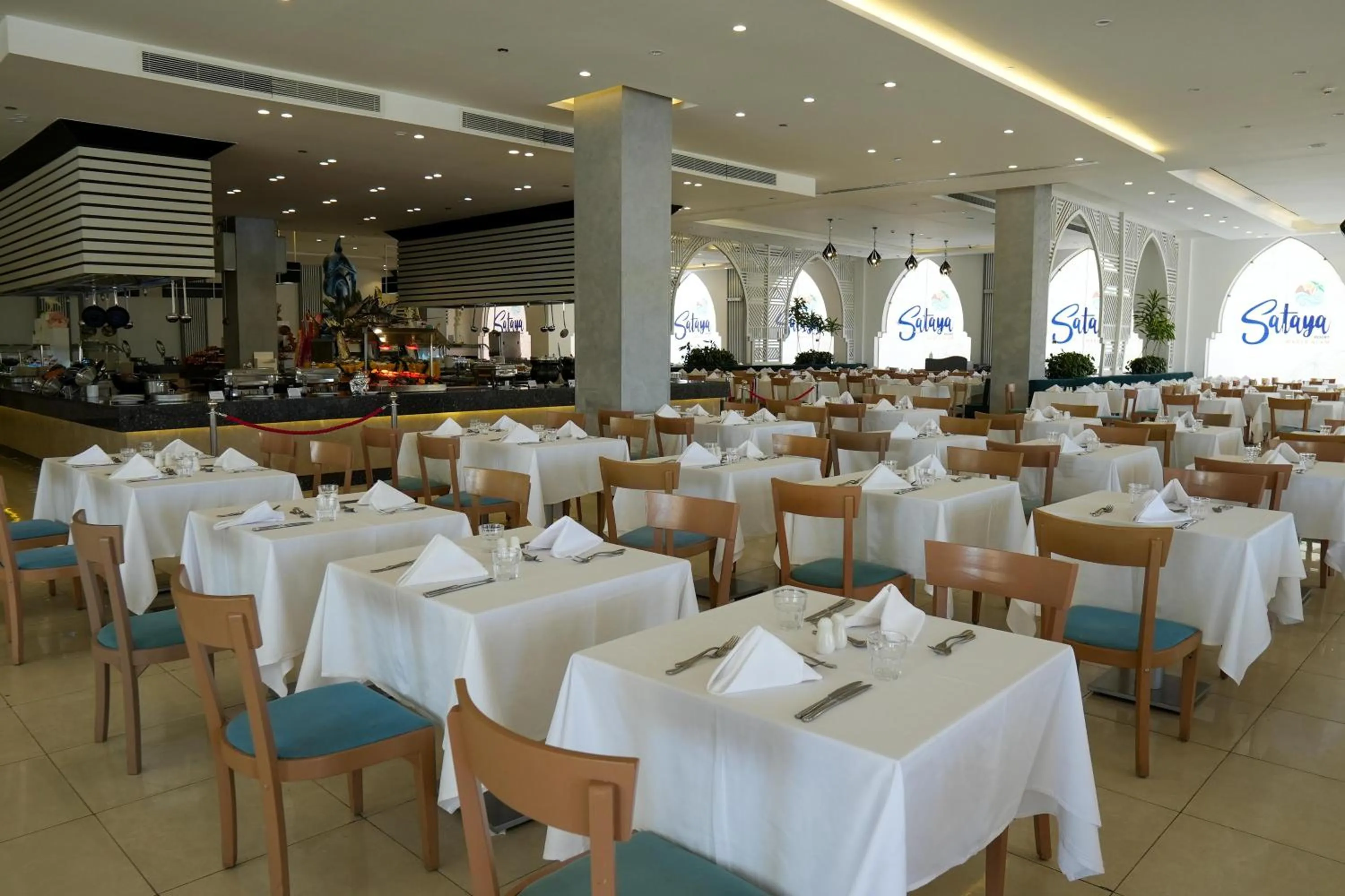 Restaurant/places to eat in Sataya Resort Marsa Alam