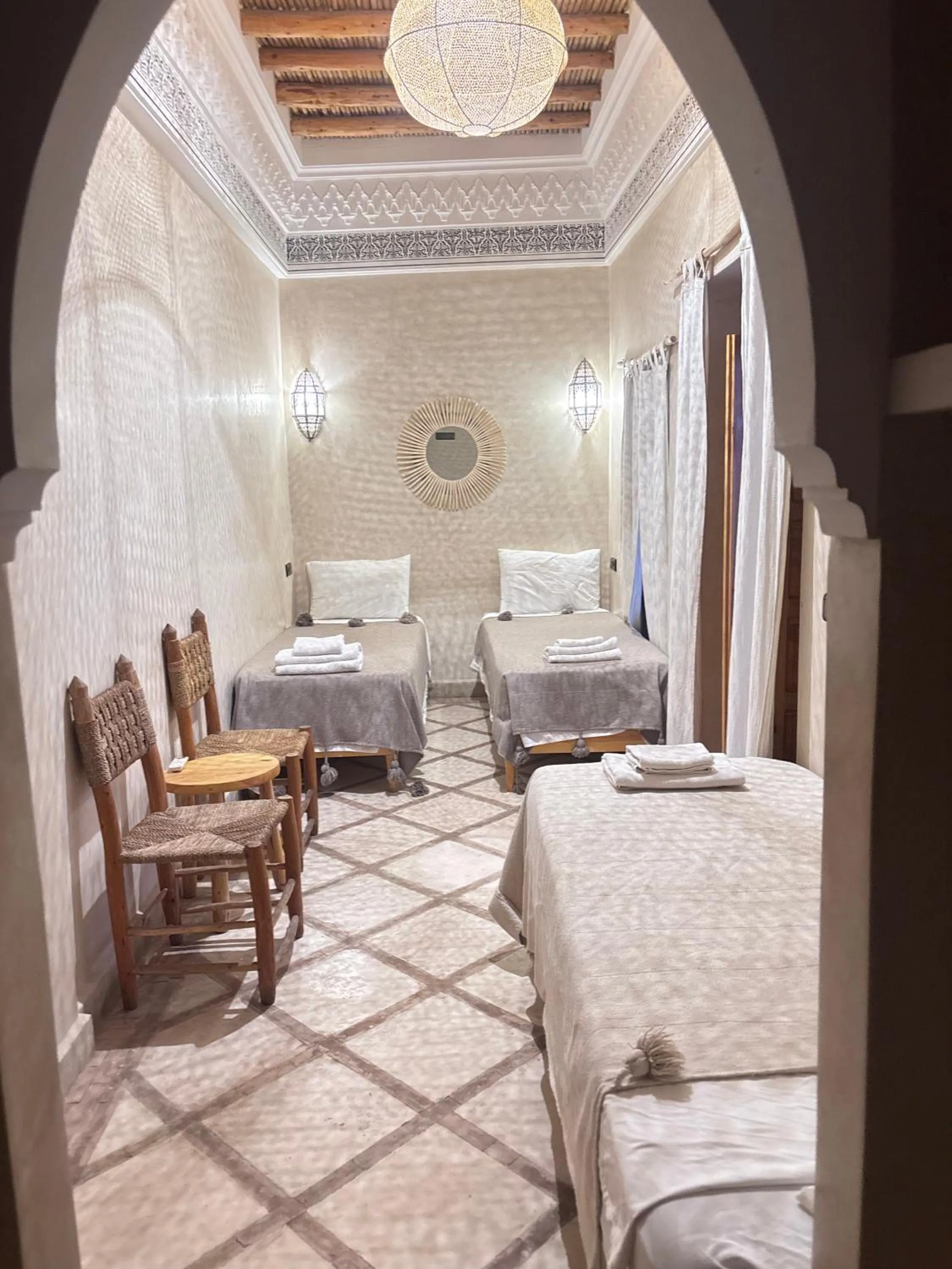 Property building, Bed in Riad Minami