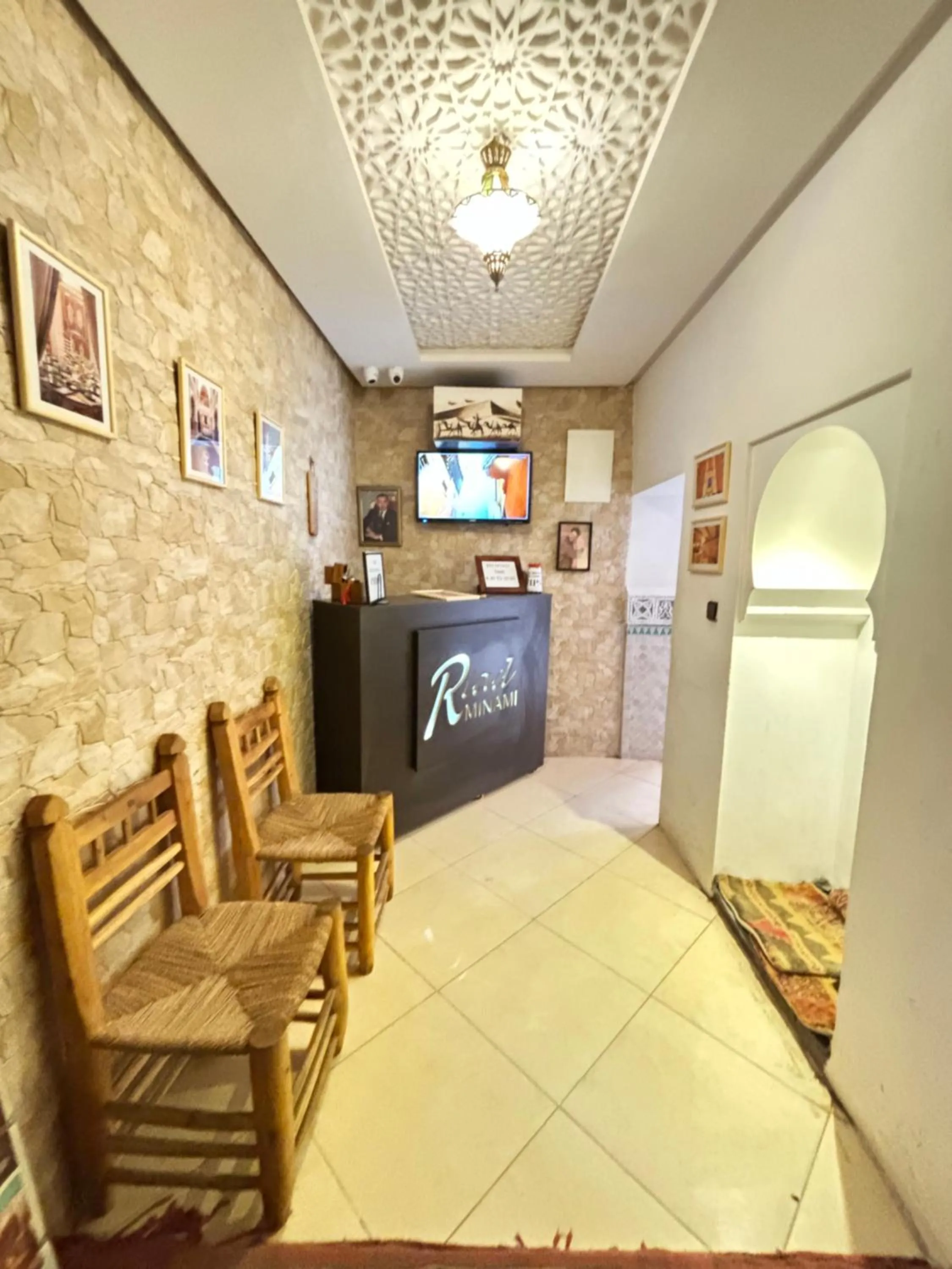 Property building in Riad Minami