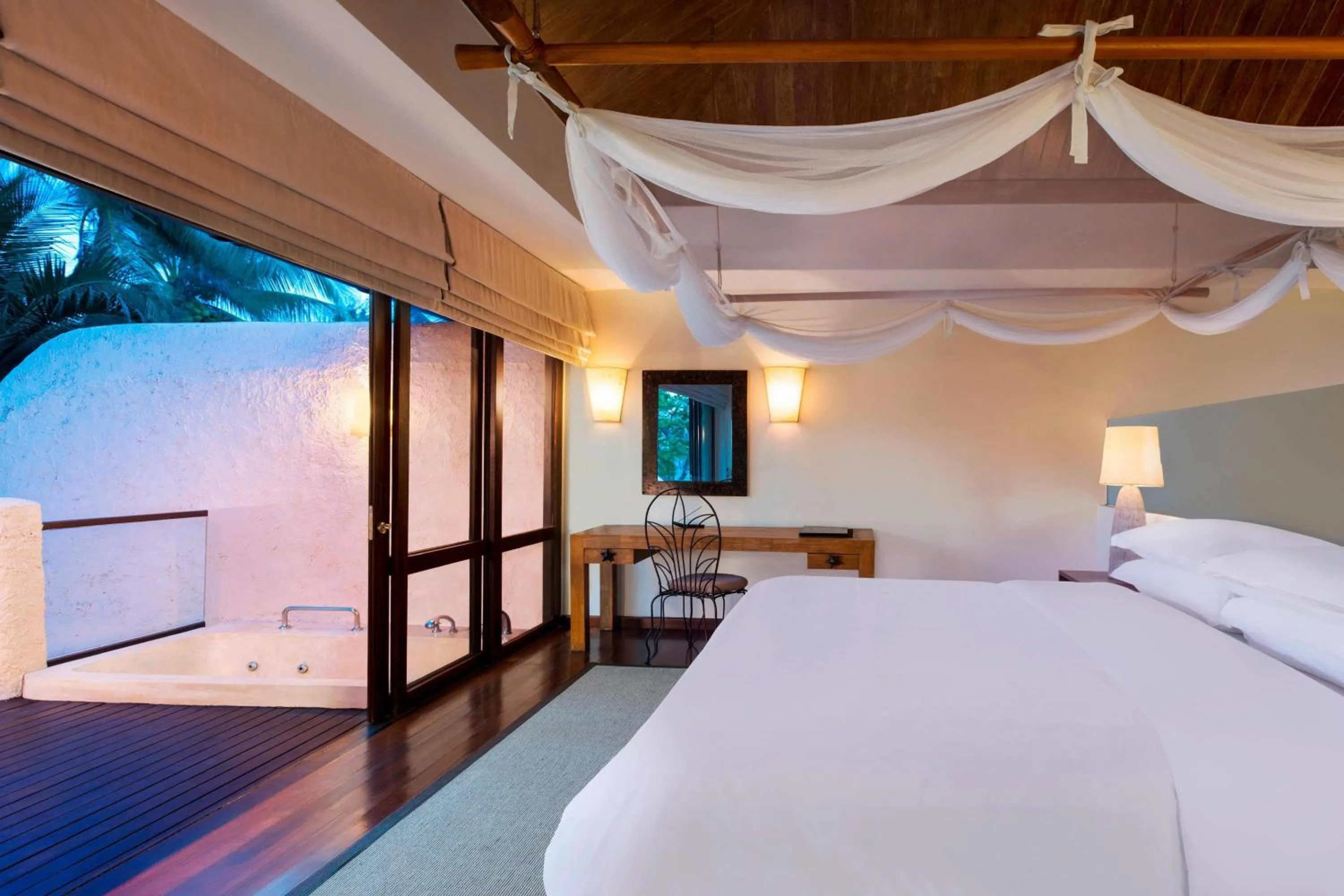 Swimming pool, Bed in Sheraton Hua Hin Pranburi Villas