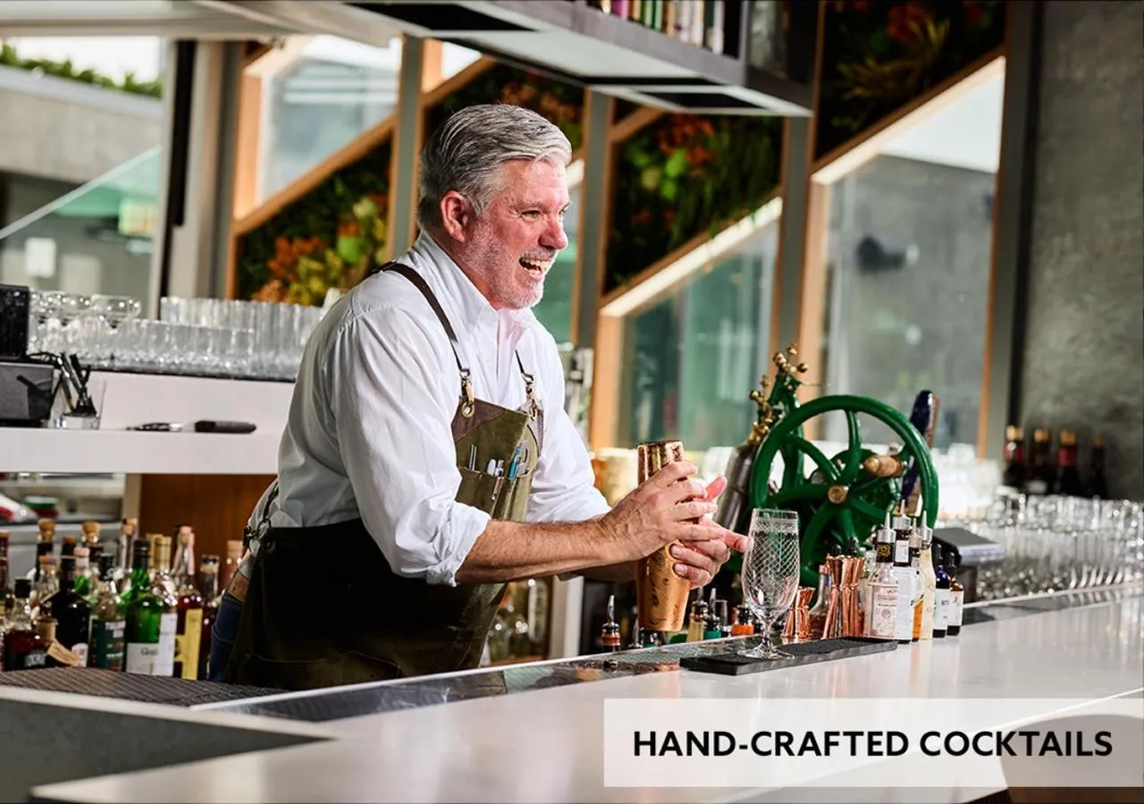 Lounge or bar in Shashi Hotel Mountain View Palo Alto