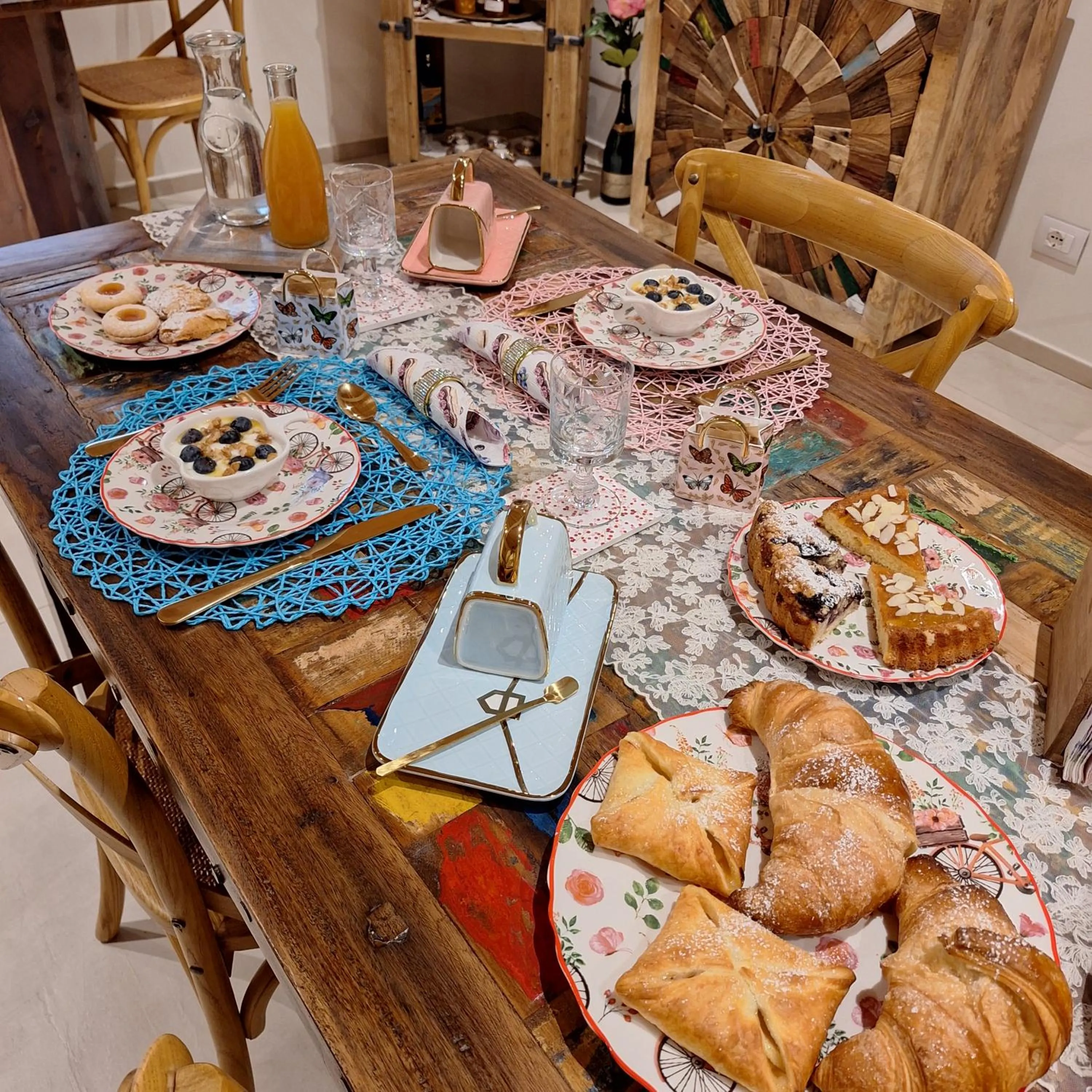 Breakfast in Toson d'Oro Bed & Breakfast