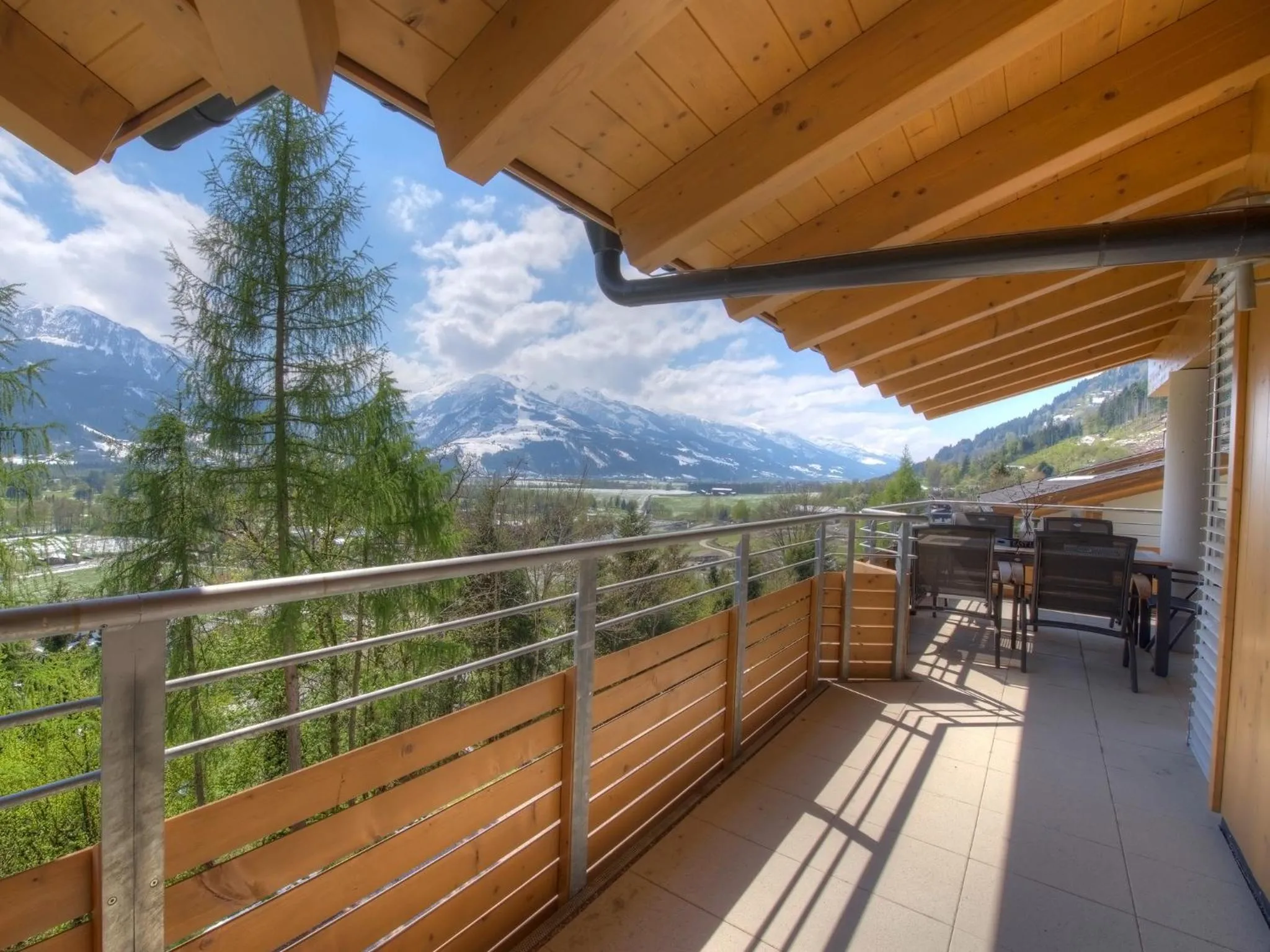 Spring in Residenz Kitzsteinhornblick by Kaprun Rentals