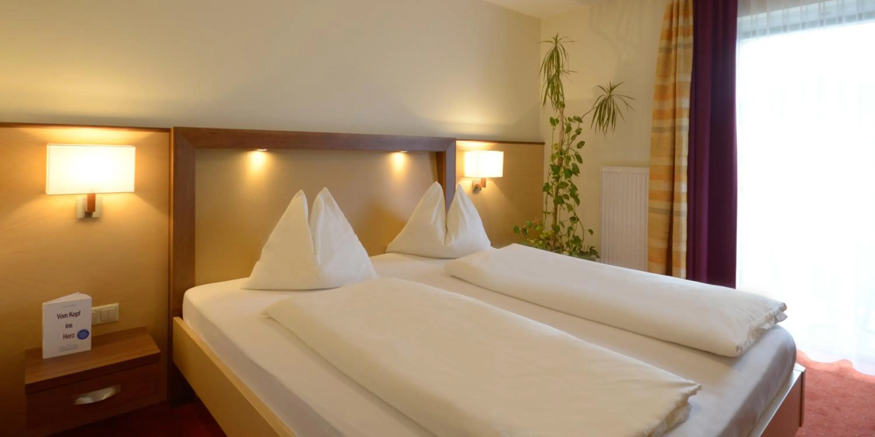 Bed in Hotel Himmelreich