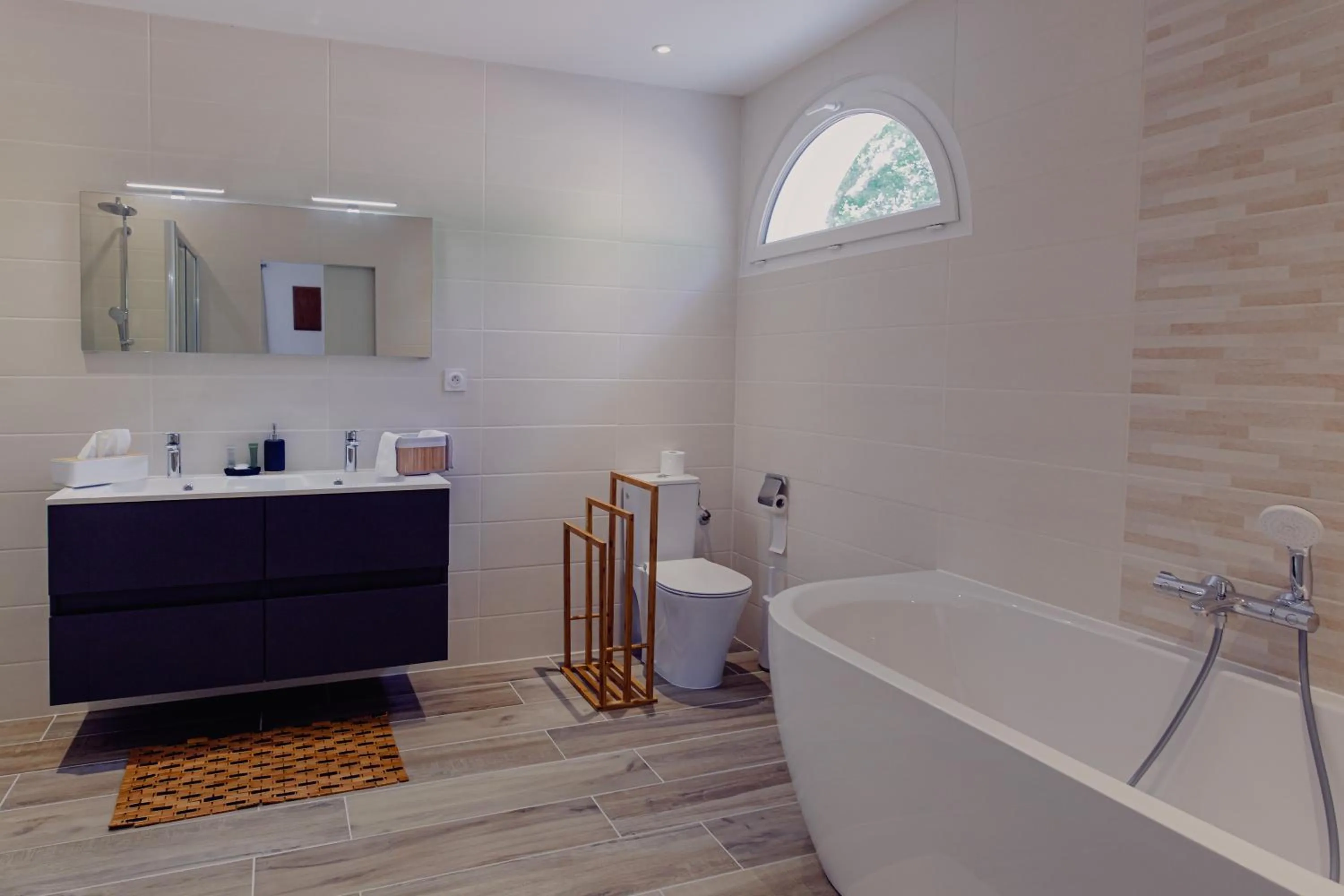 VILLA DES CHENES-Adult only