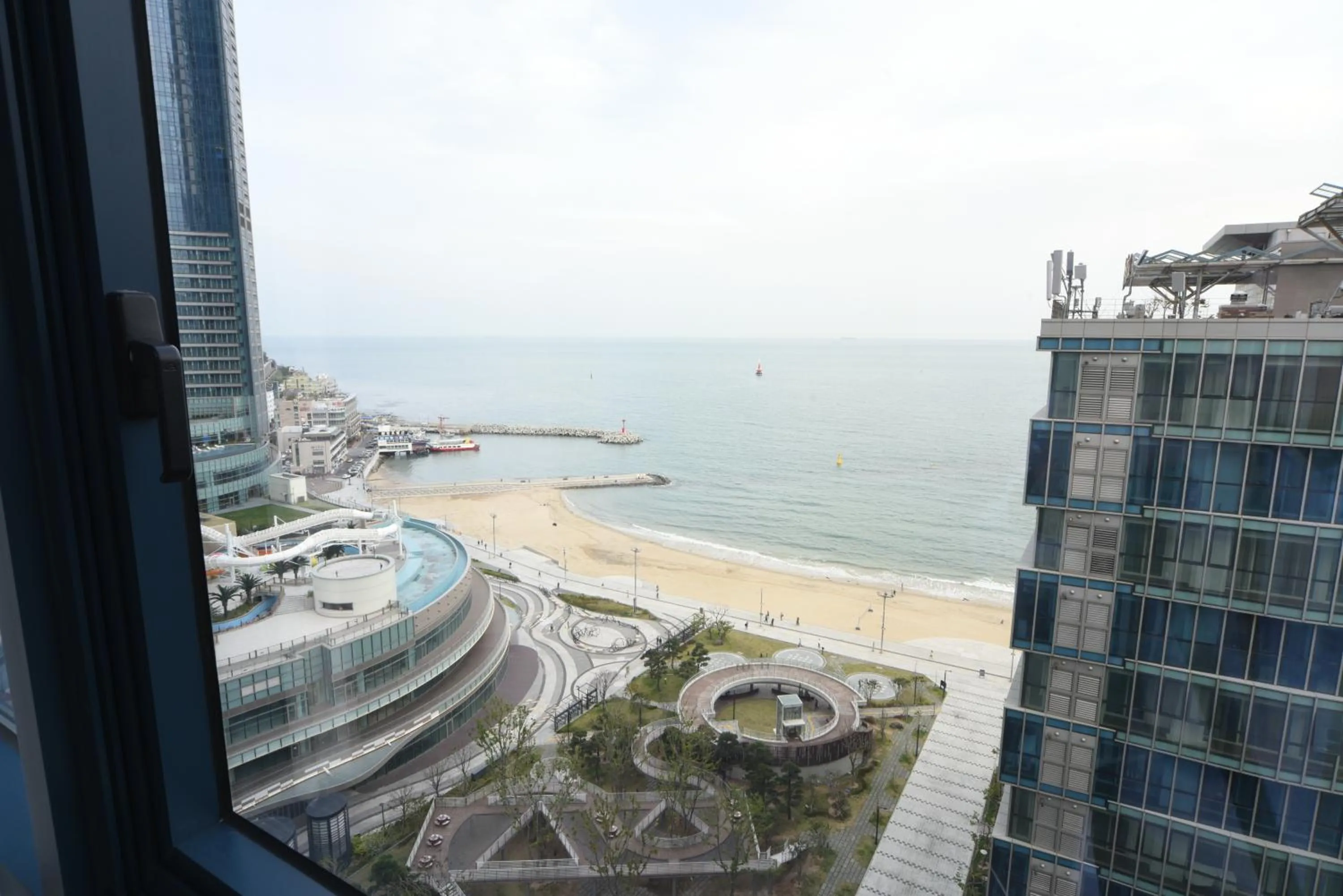 Haeundae Central Hotel