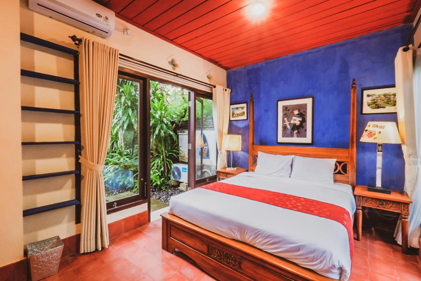 Bedroom, Bed in Bebek Cottages Sanur