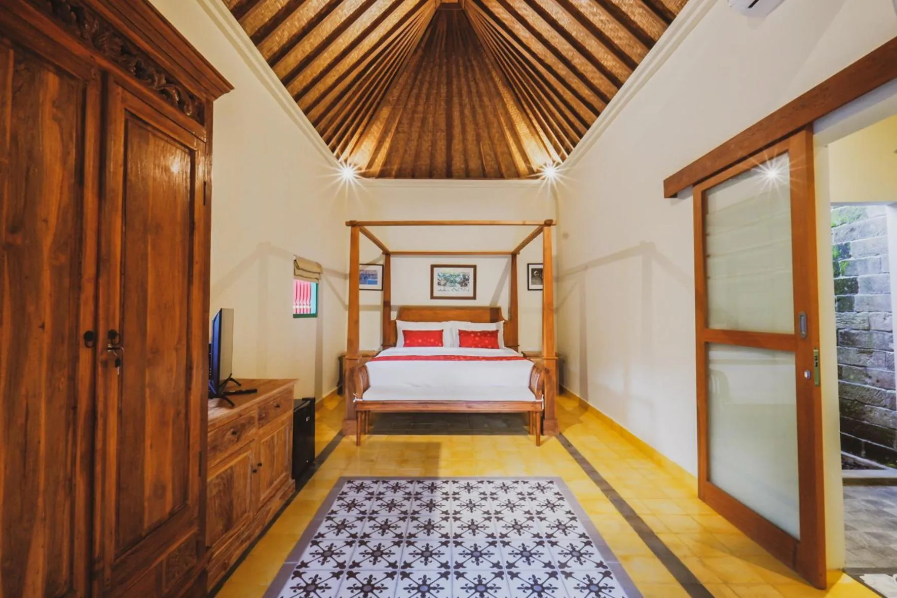 Bedroom, Bed in Bebek Cottages Sanur