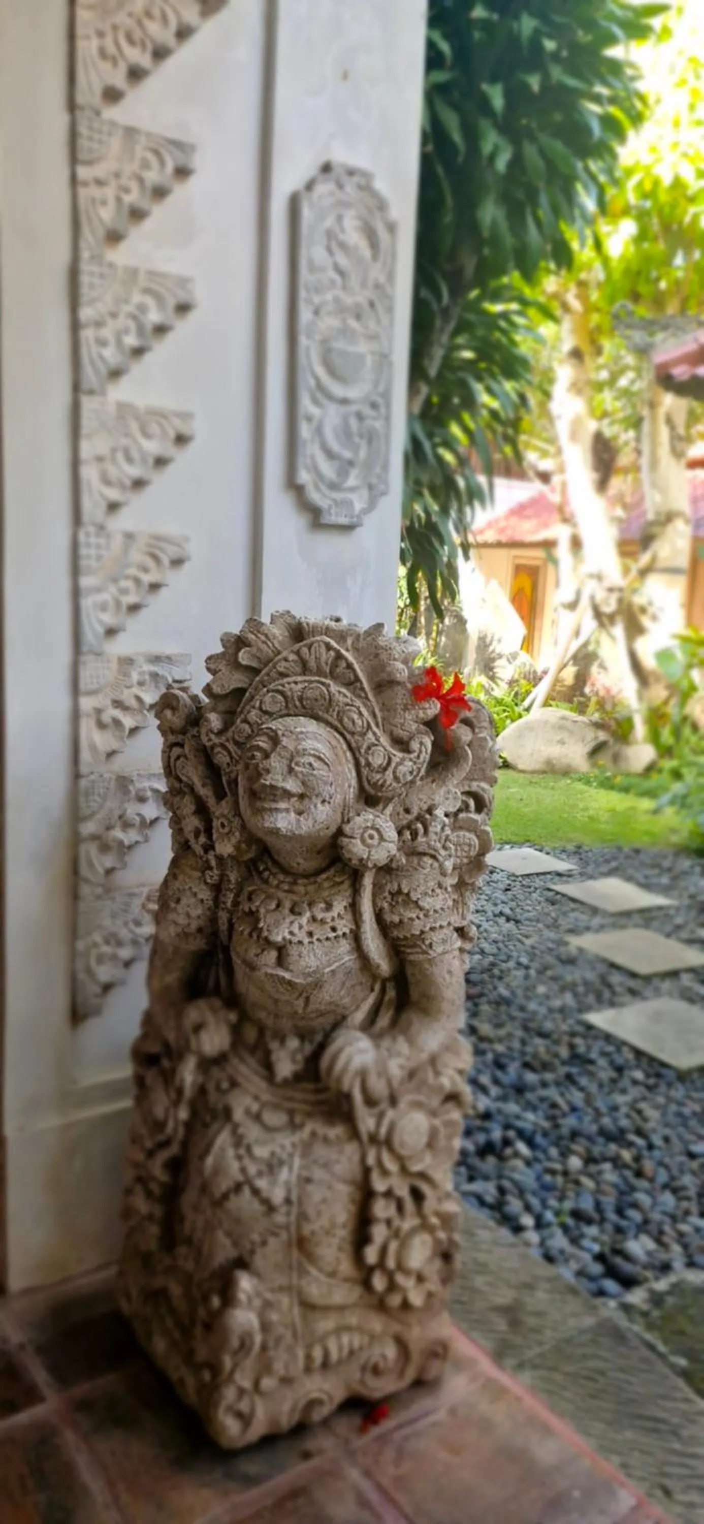 Garden view in Bebek Cottages Sanur