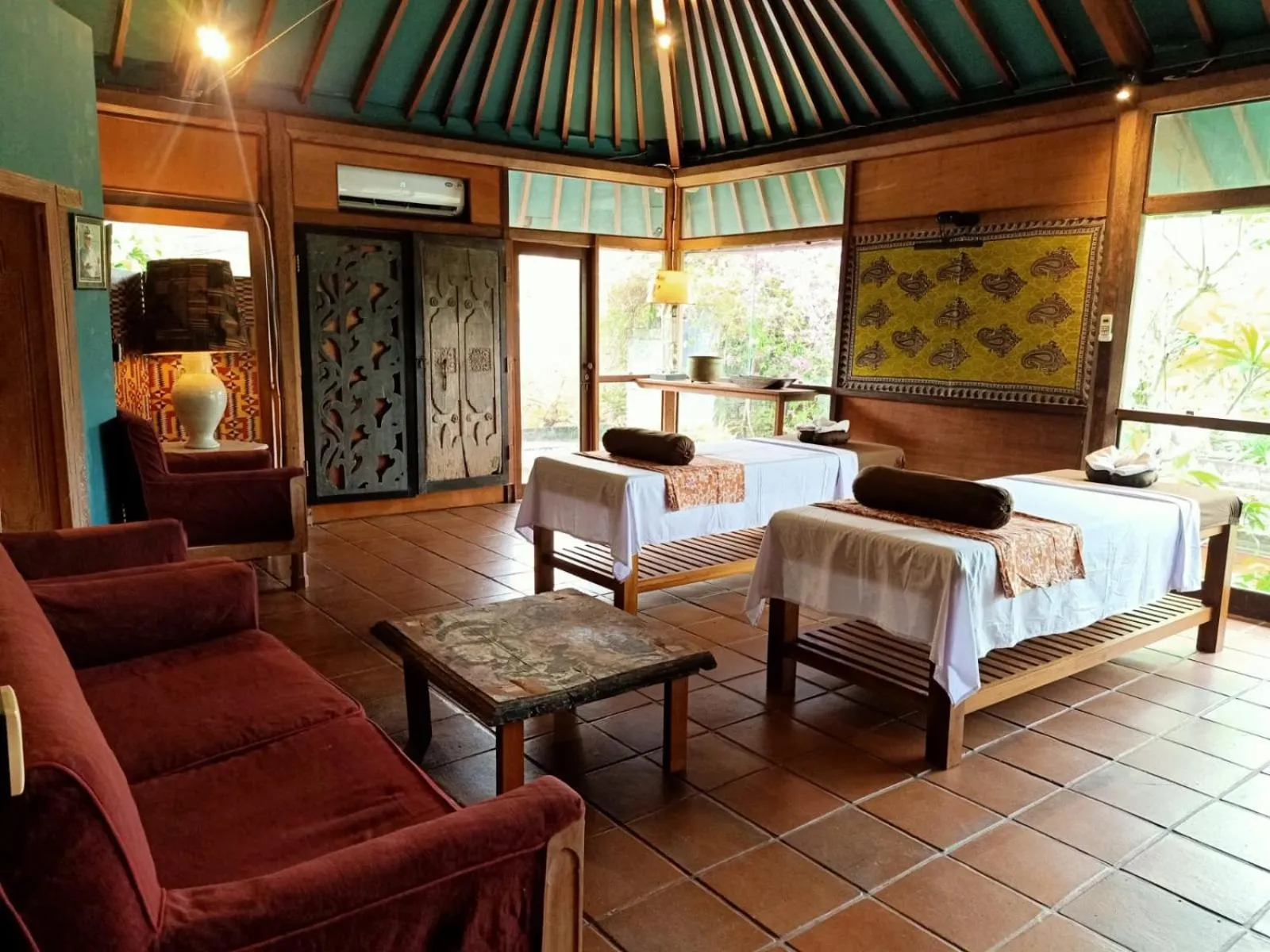 Massage, Bed in Bebek Cottages Sanur