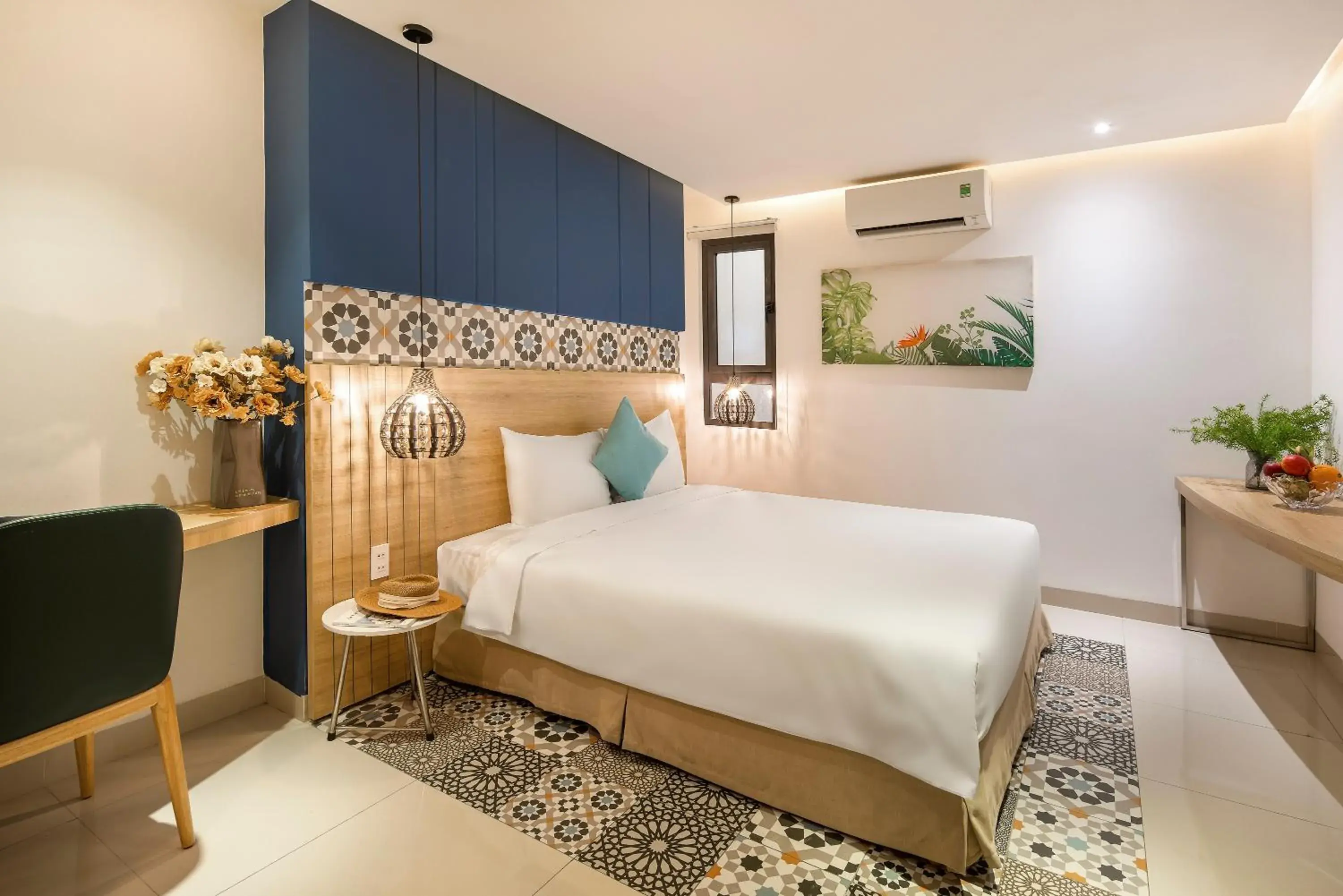 Deluxe Double Room in Bella Merry Hotel and Apartment - 100M To The My Khe Beach Deluxe Double Room in Bella Merry Hotel and Apartment - 100M To The My Khe Beach