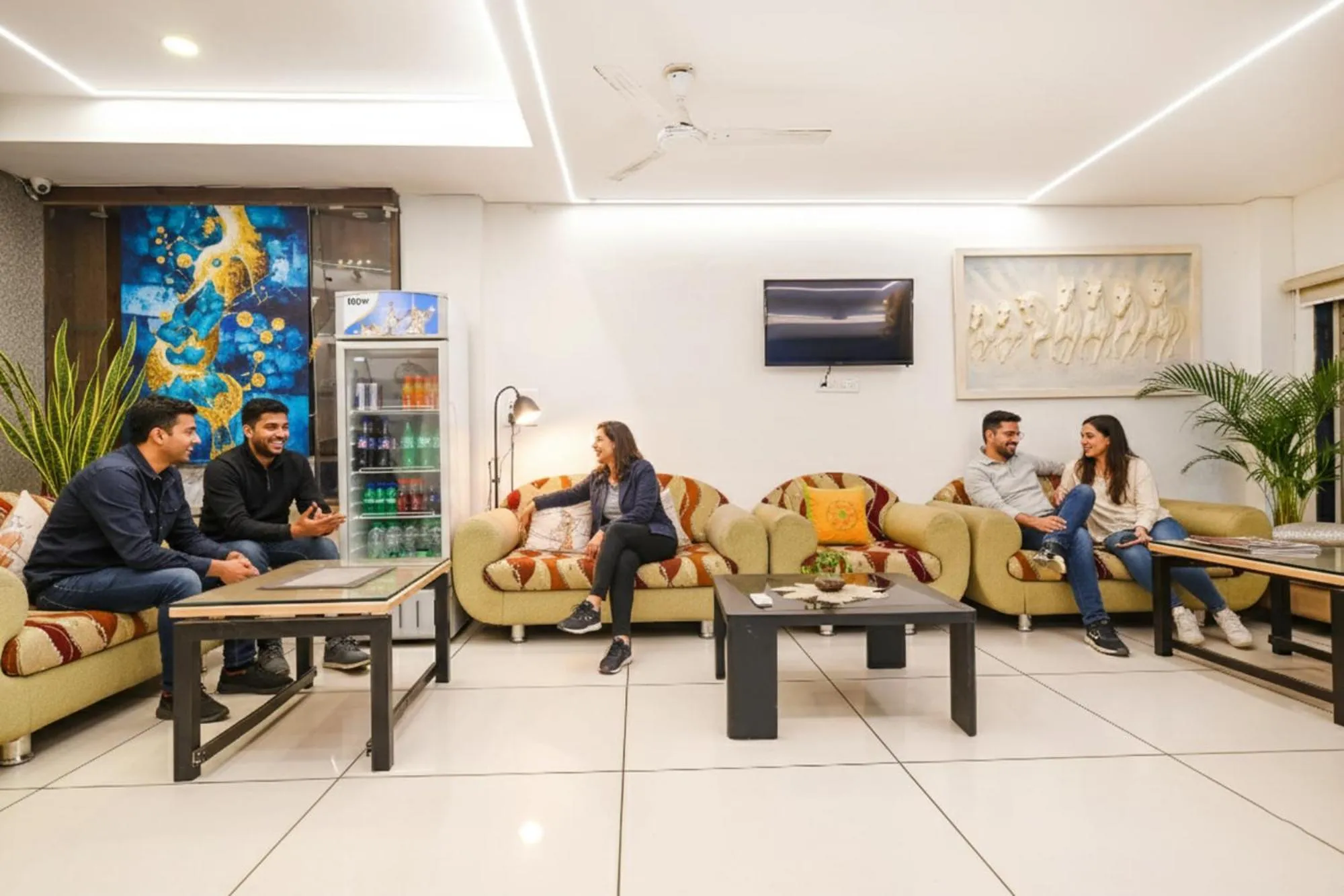 Lobby or reception in FabHotel Shree Ram Palace