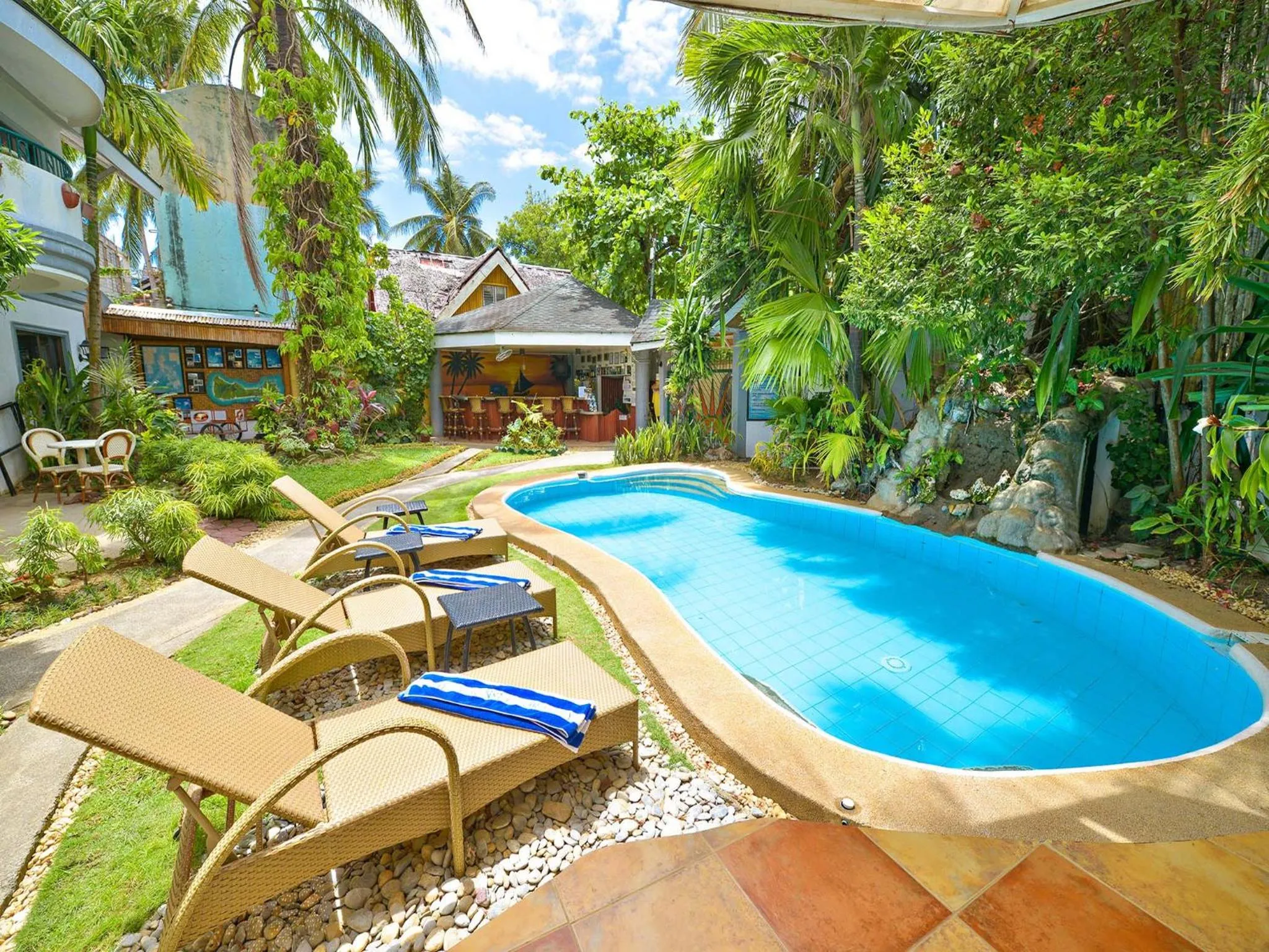 Swimming pool in Villa Sunset Boracay