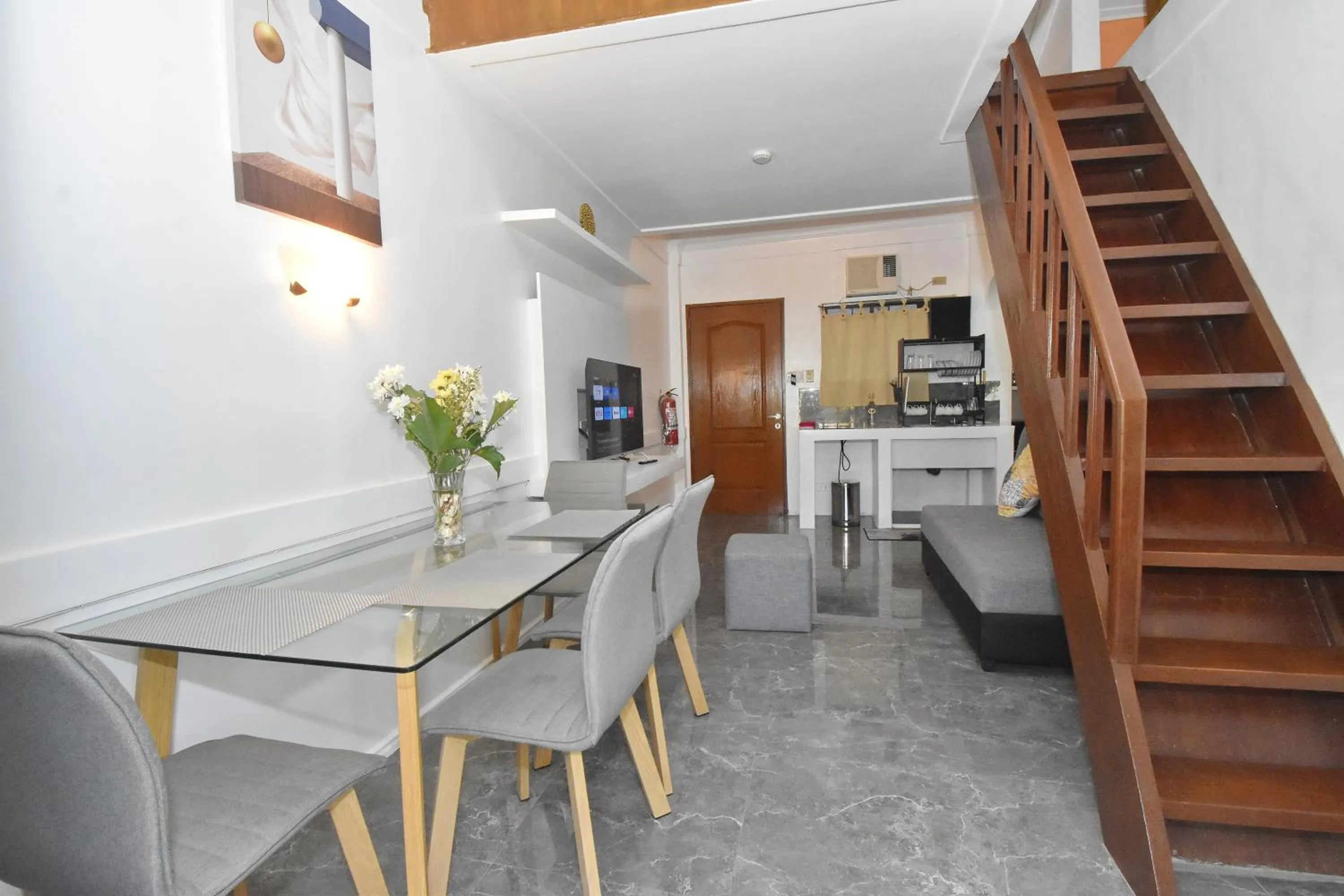 TV and multimedia in Villa Sunset Boracay