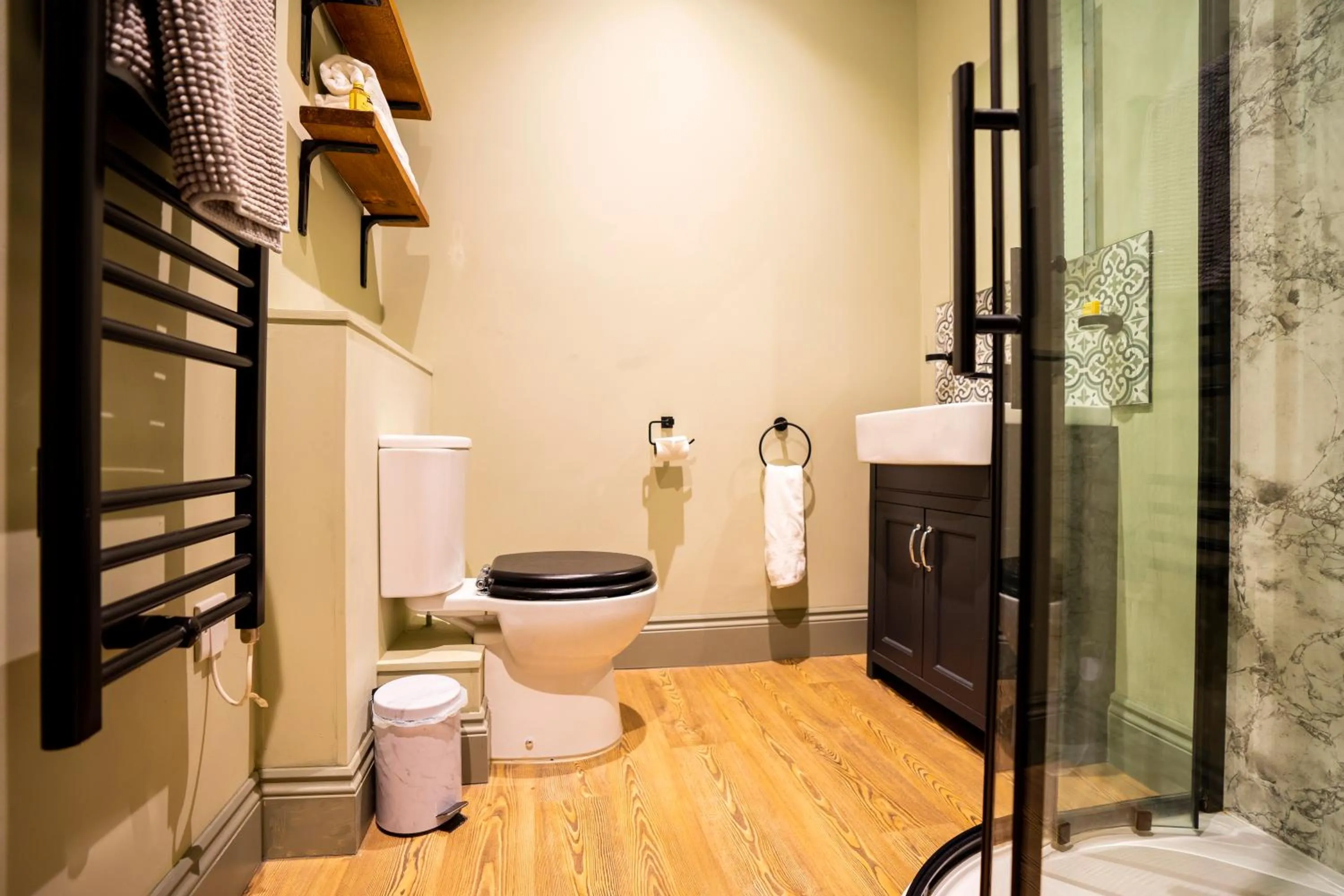 Bathroom in The Crown Hotel