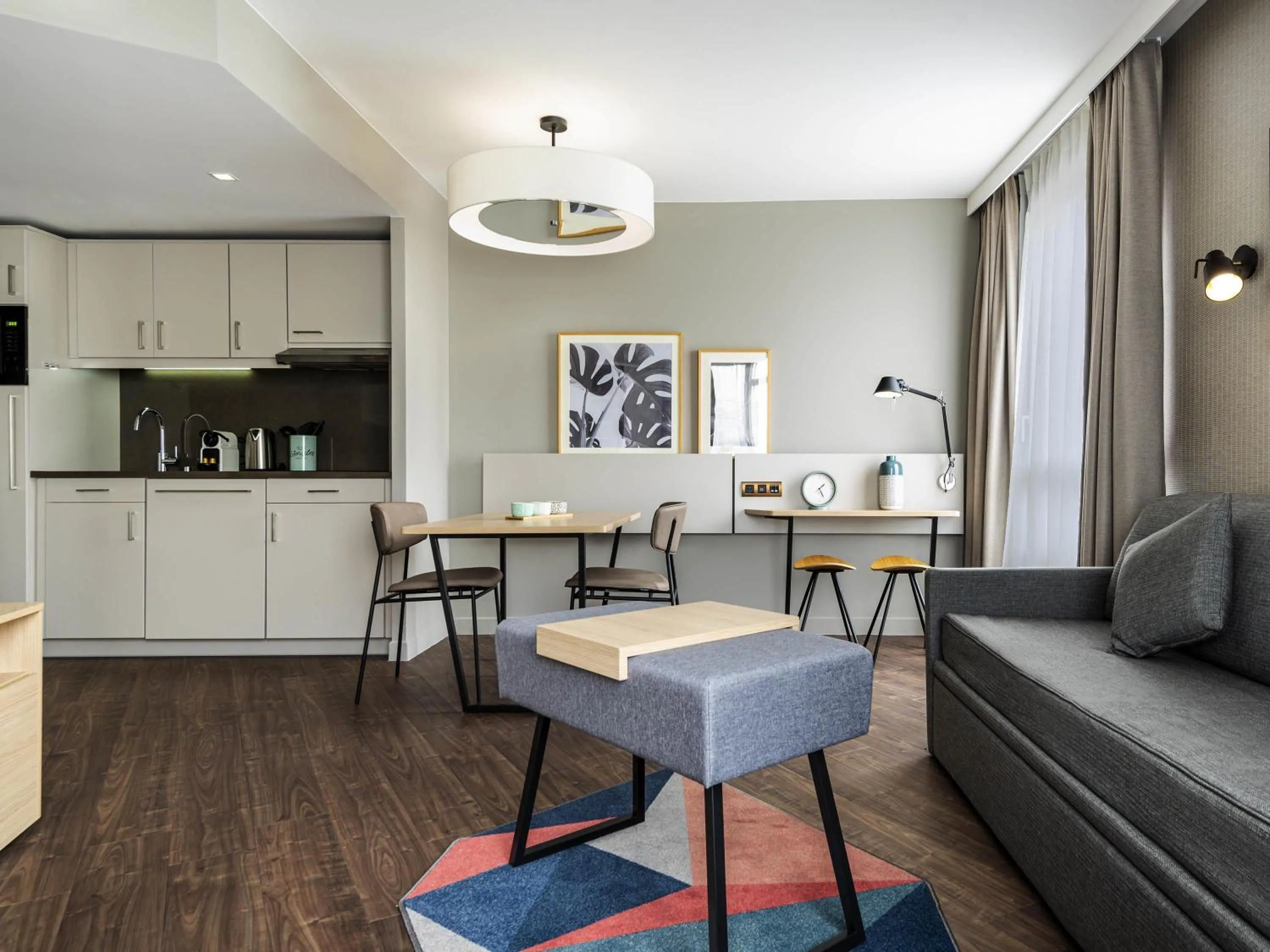 Bedroom in Aparthotel Adagio Paris Suresnes Longchamp