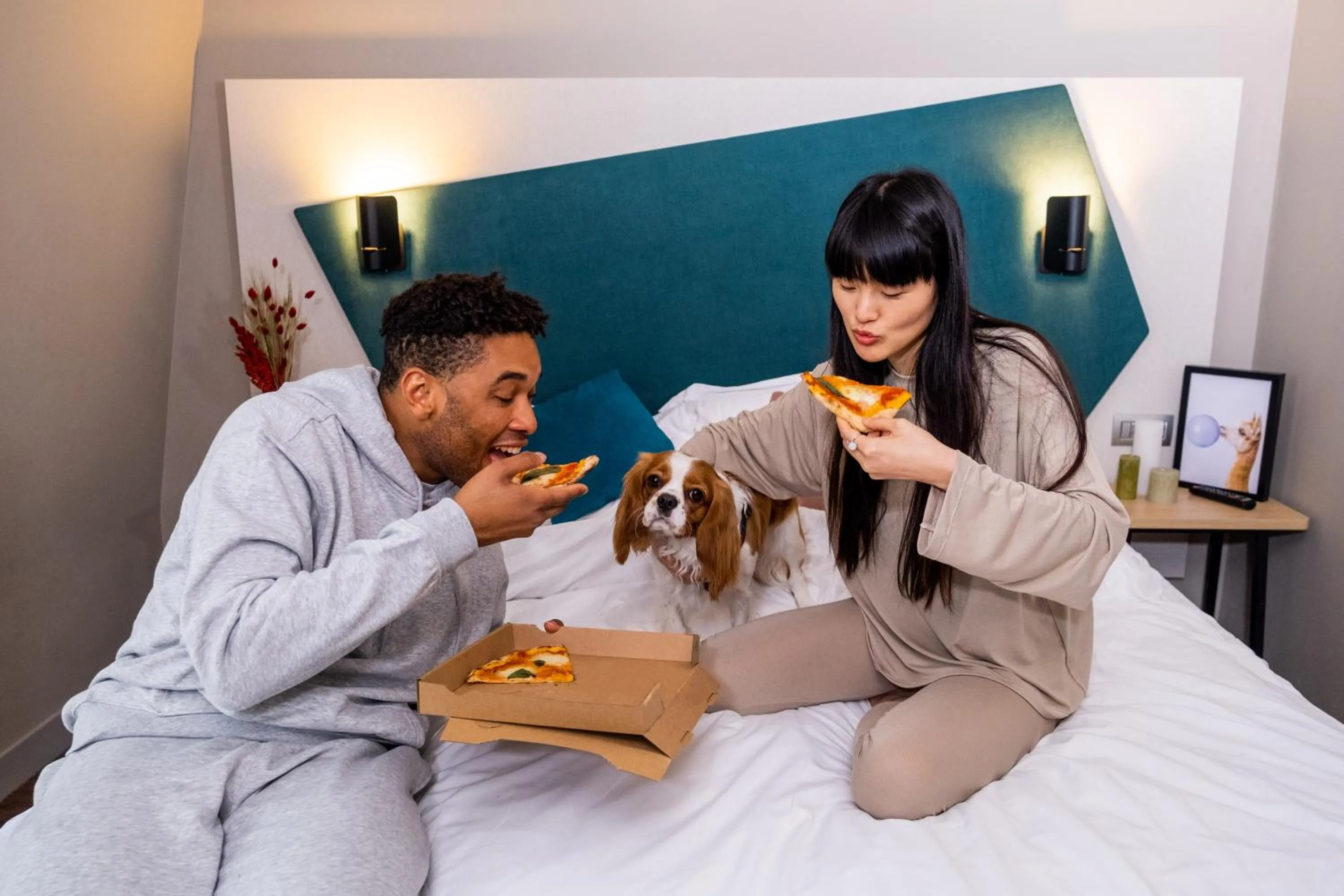 Pets, Bed in Aparthotel Adagio Paris Suresnes Longchamp