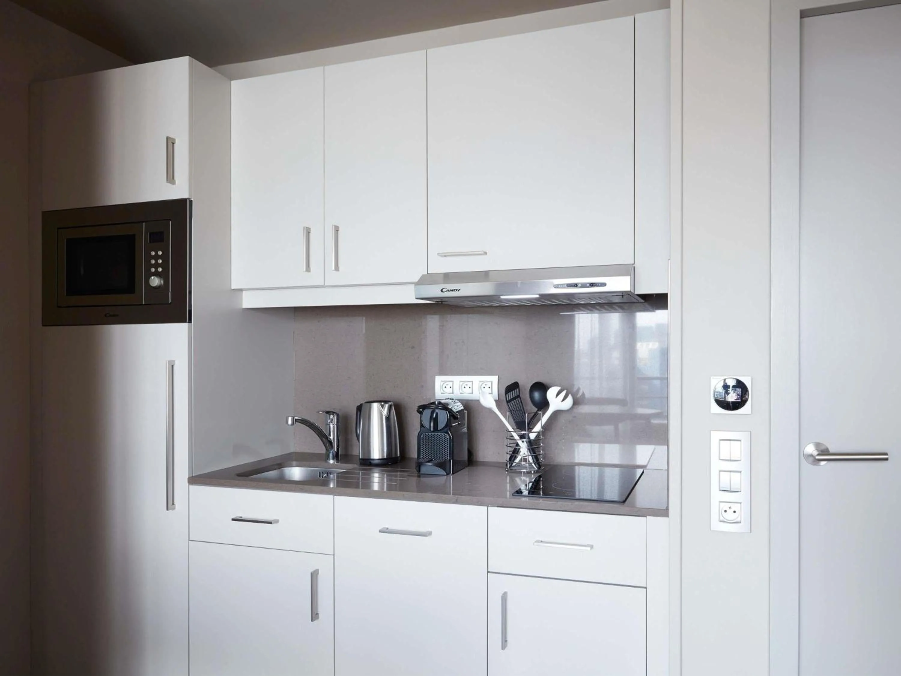 Bedroom in Aparthotel Adagio Paris Suresnes Longchamp