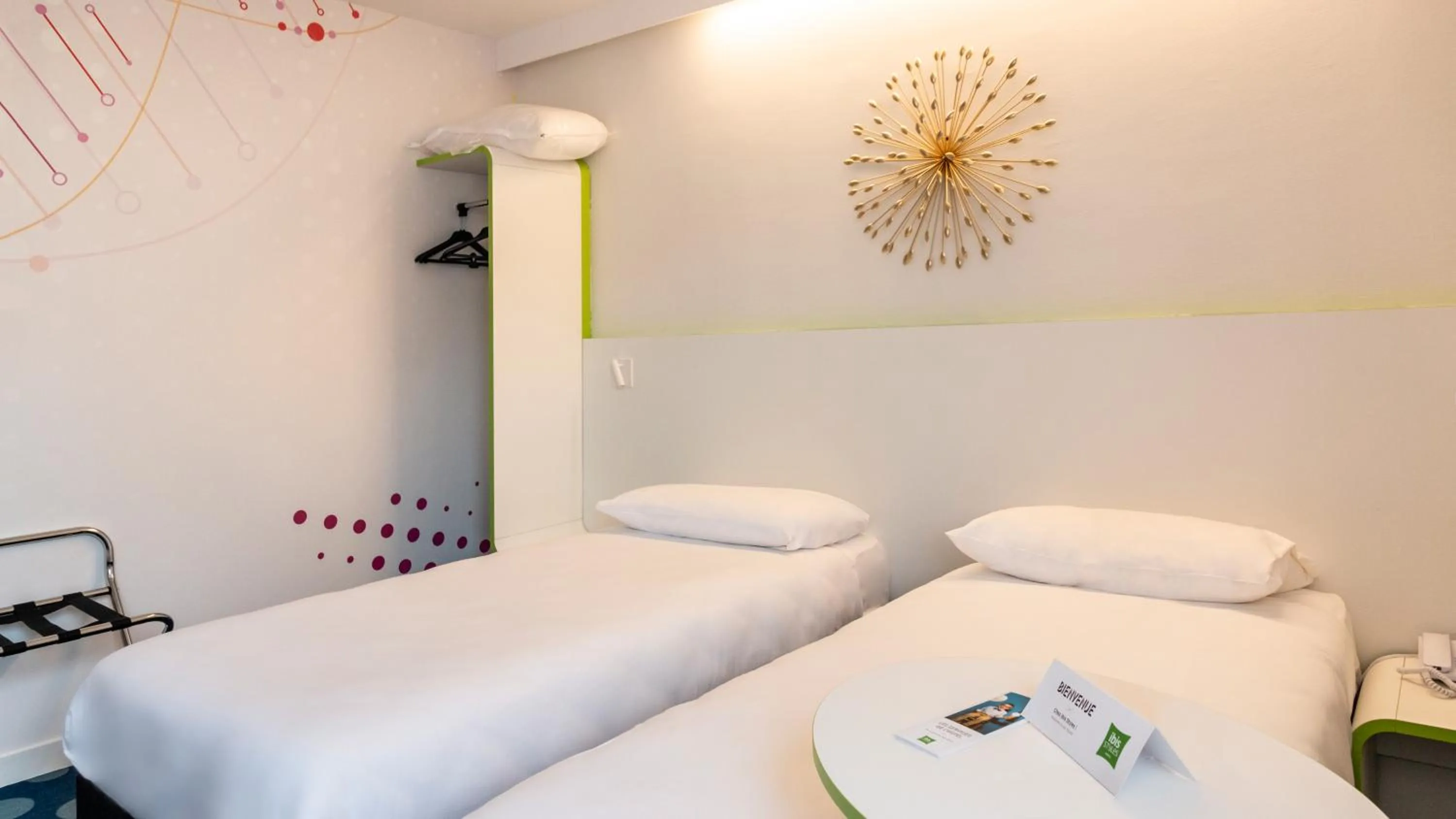 Bed in ibis Styles Fougeres