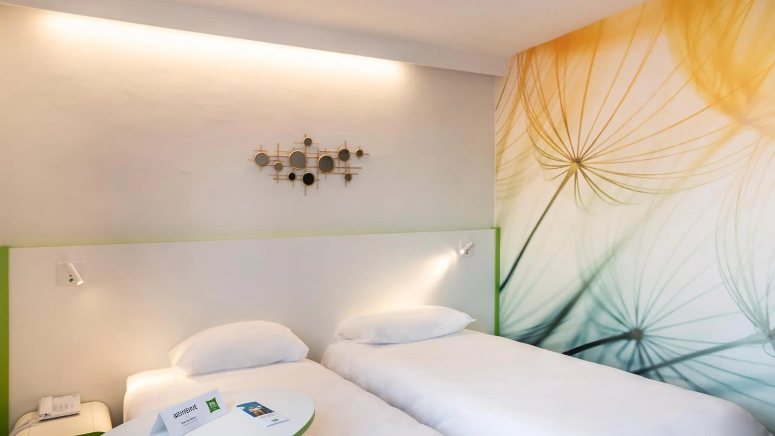 Bed in ibis Styles Fougeres