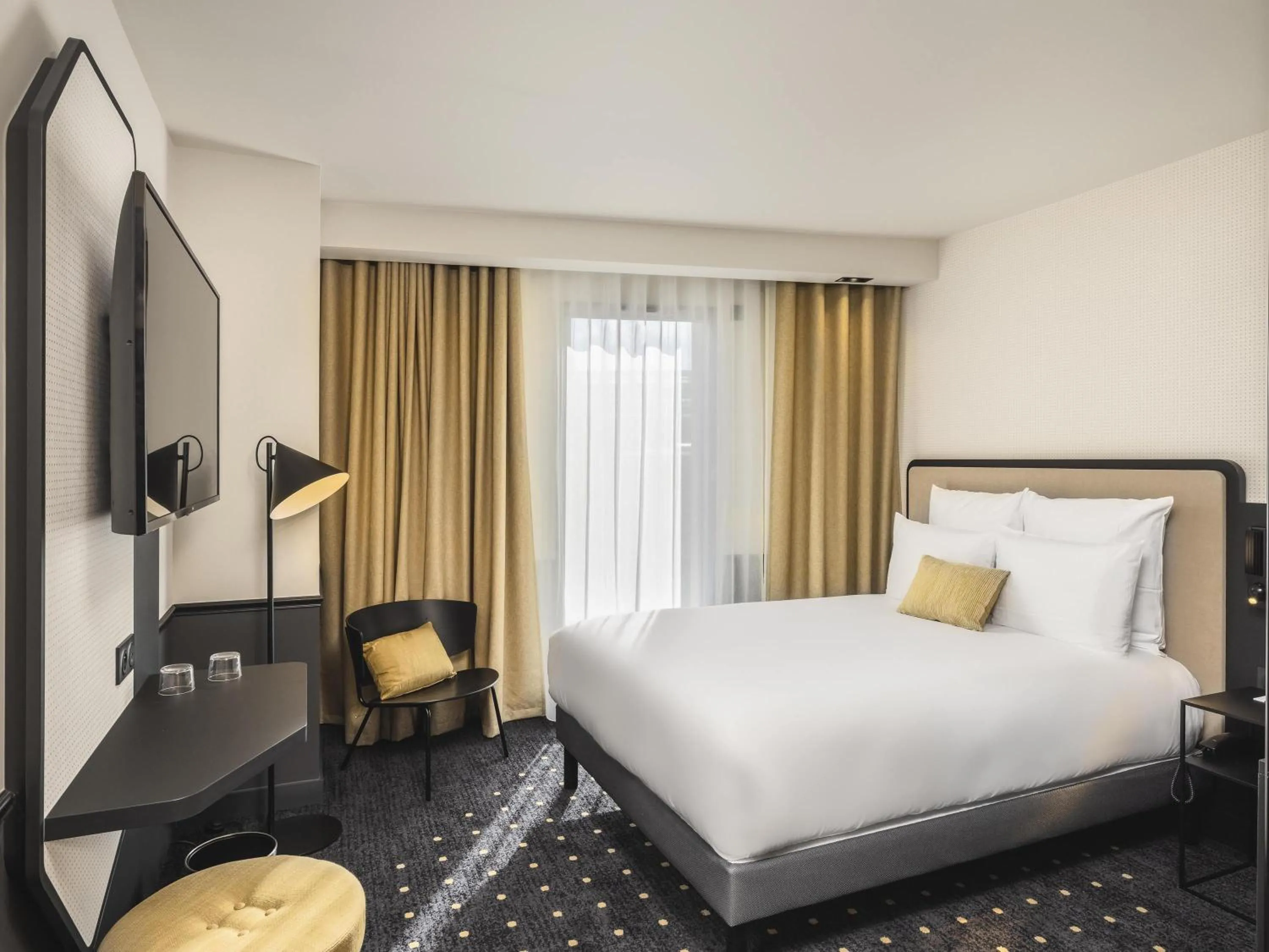 Bedroom, Bed in Mercure Bordeaux Centre Gare Atlantic