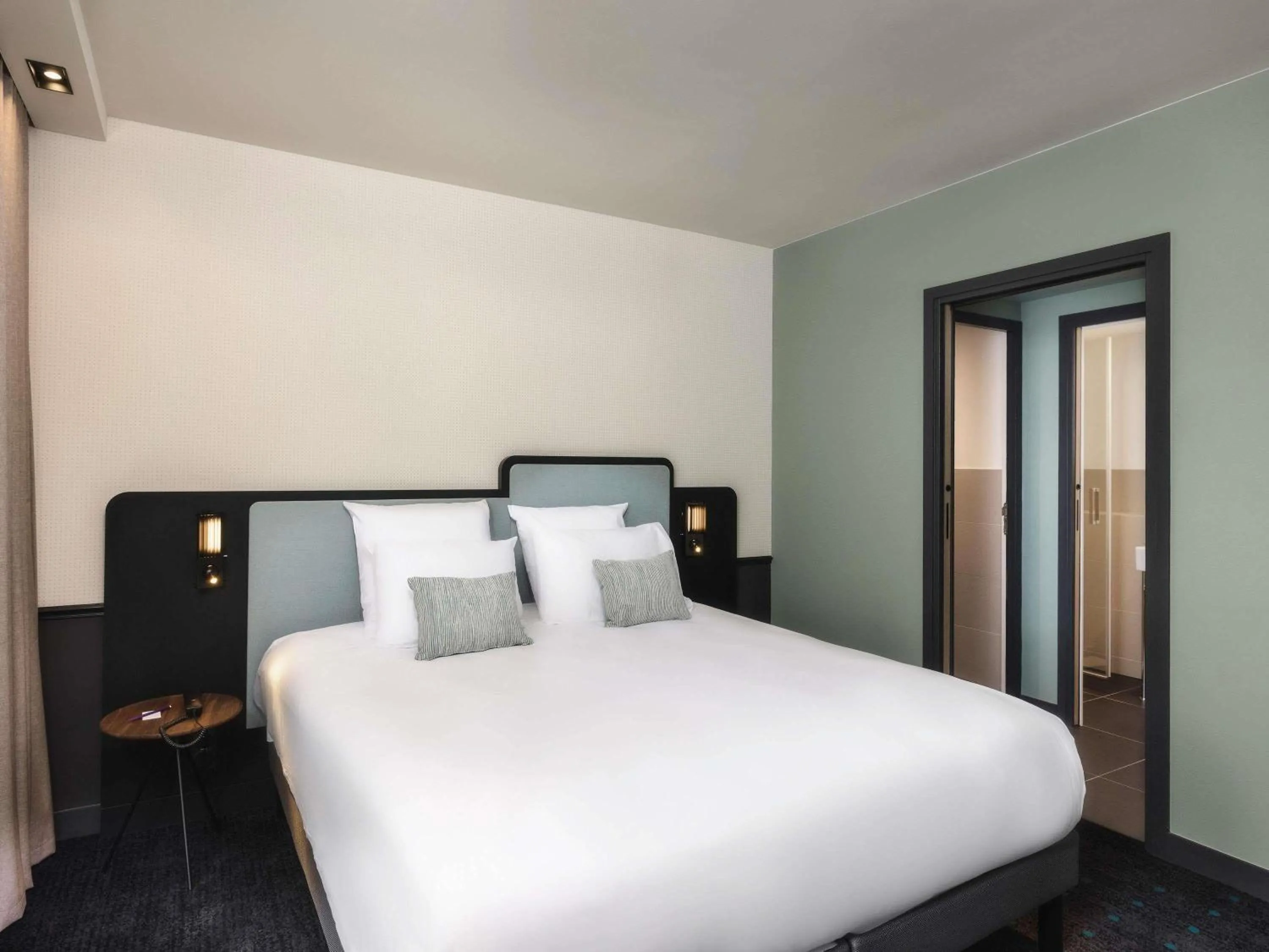 Bedroom, Bed in Mercure Bordeaux Centre Gare Atlantic