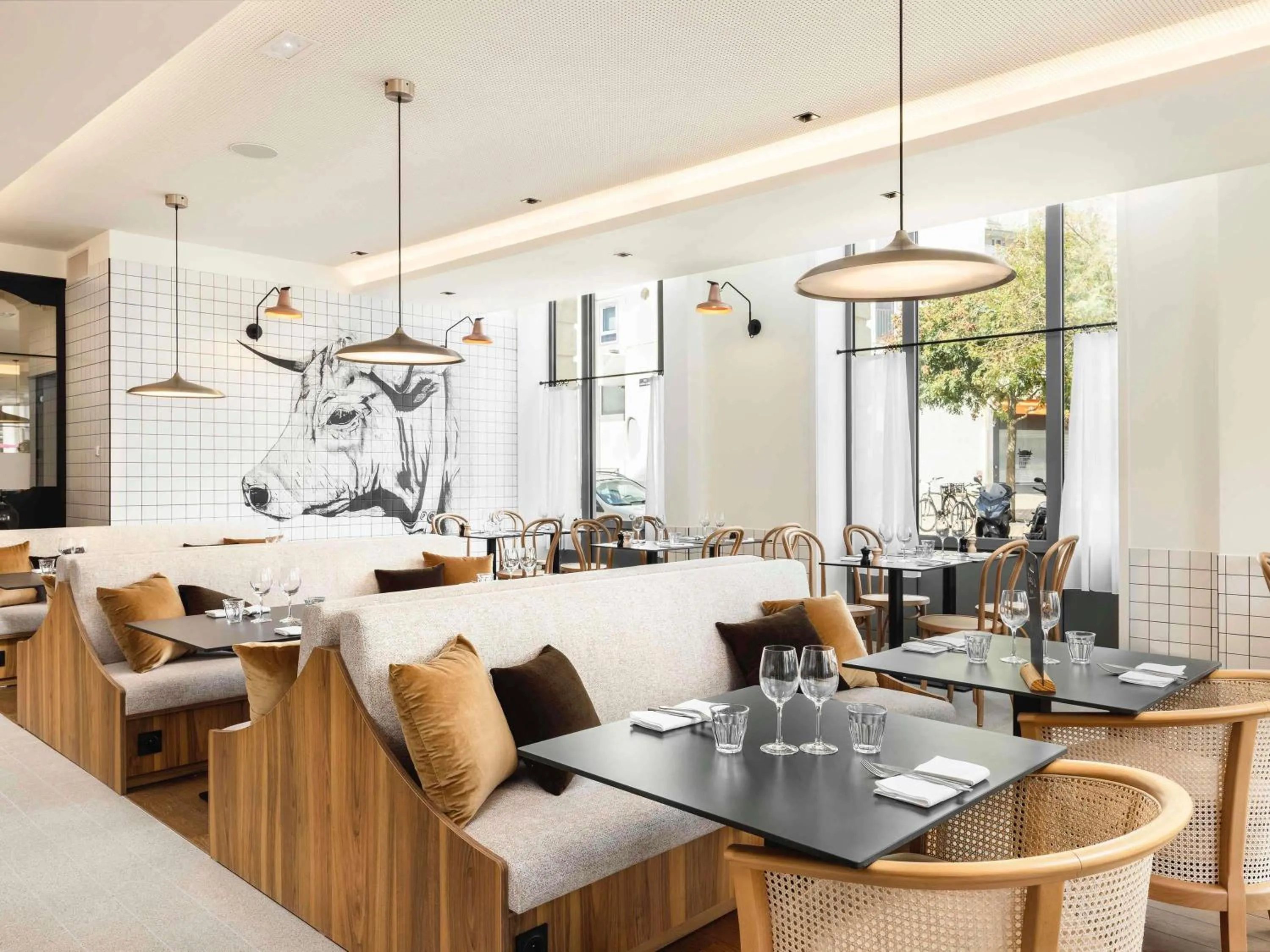 Restaurant/places to eat in Mercure Bordeaux Centre Gare Atlantic