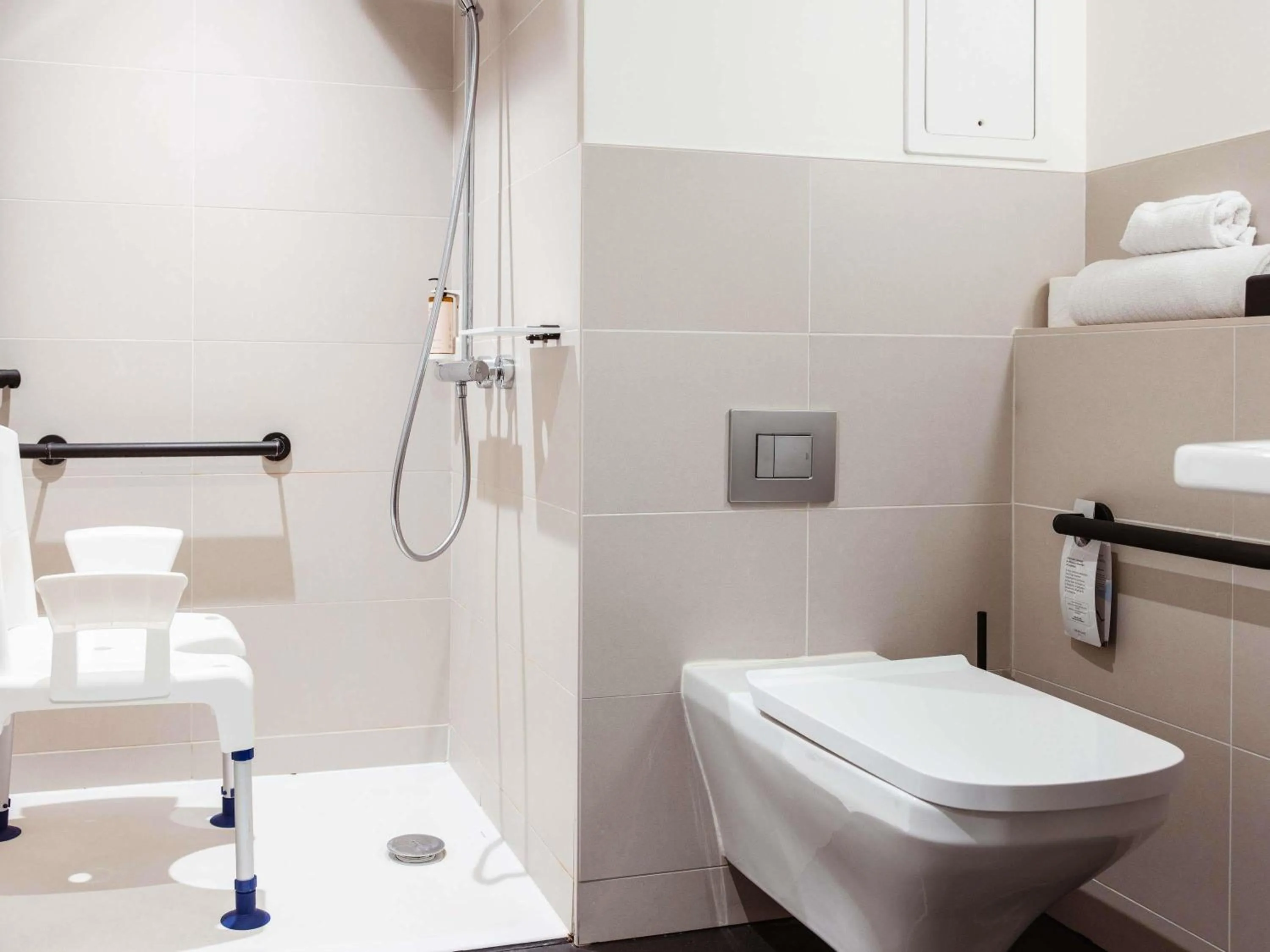 Bedroom in Mercure Bordeaux Centre Gare Atlantic