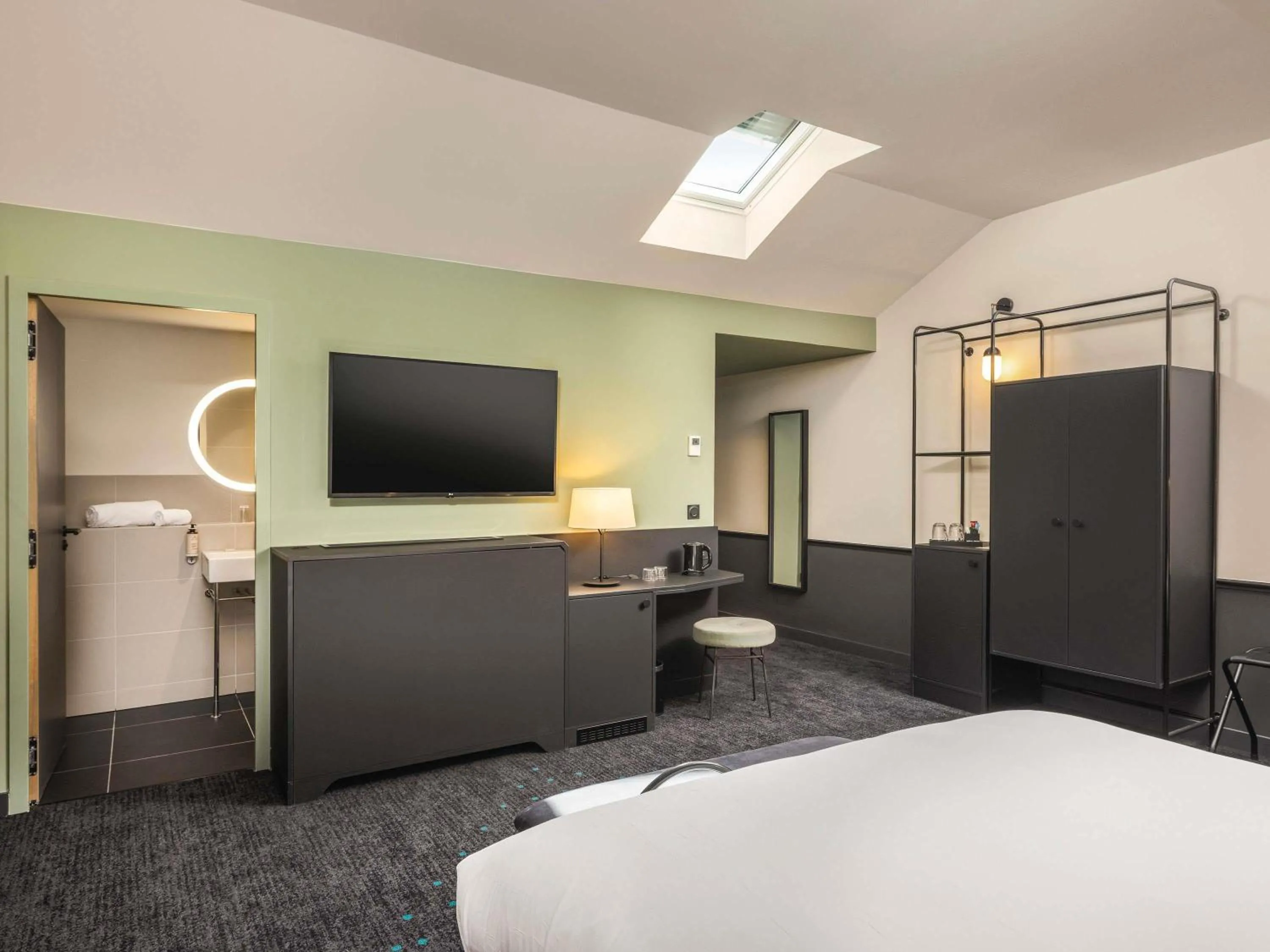 Bedroom, Bed in Mercure Bordeaux Centre Gare Atlantic