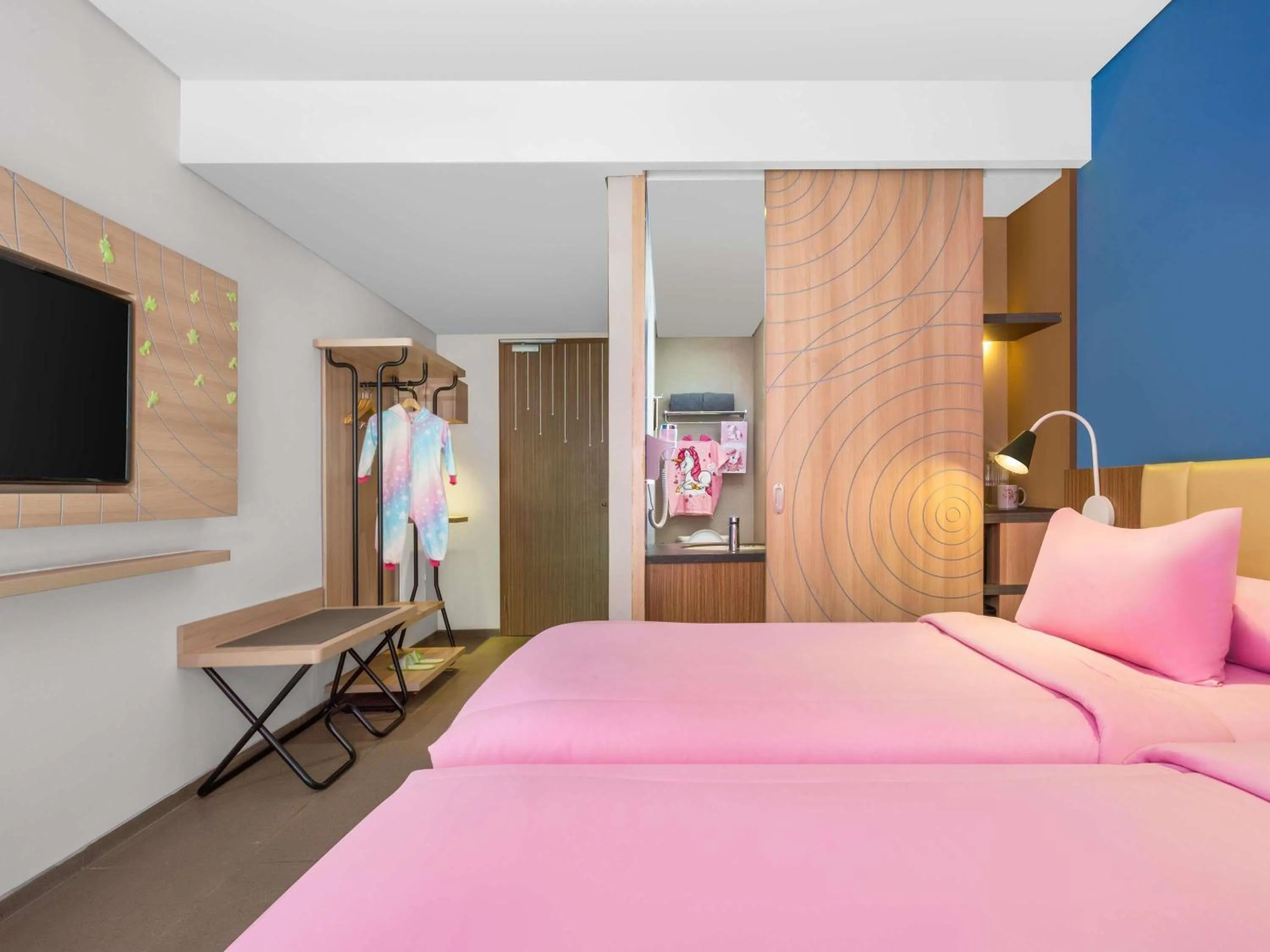 Bedroom, Bed in ibis Styles Bogor Pajajaran