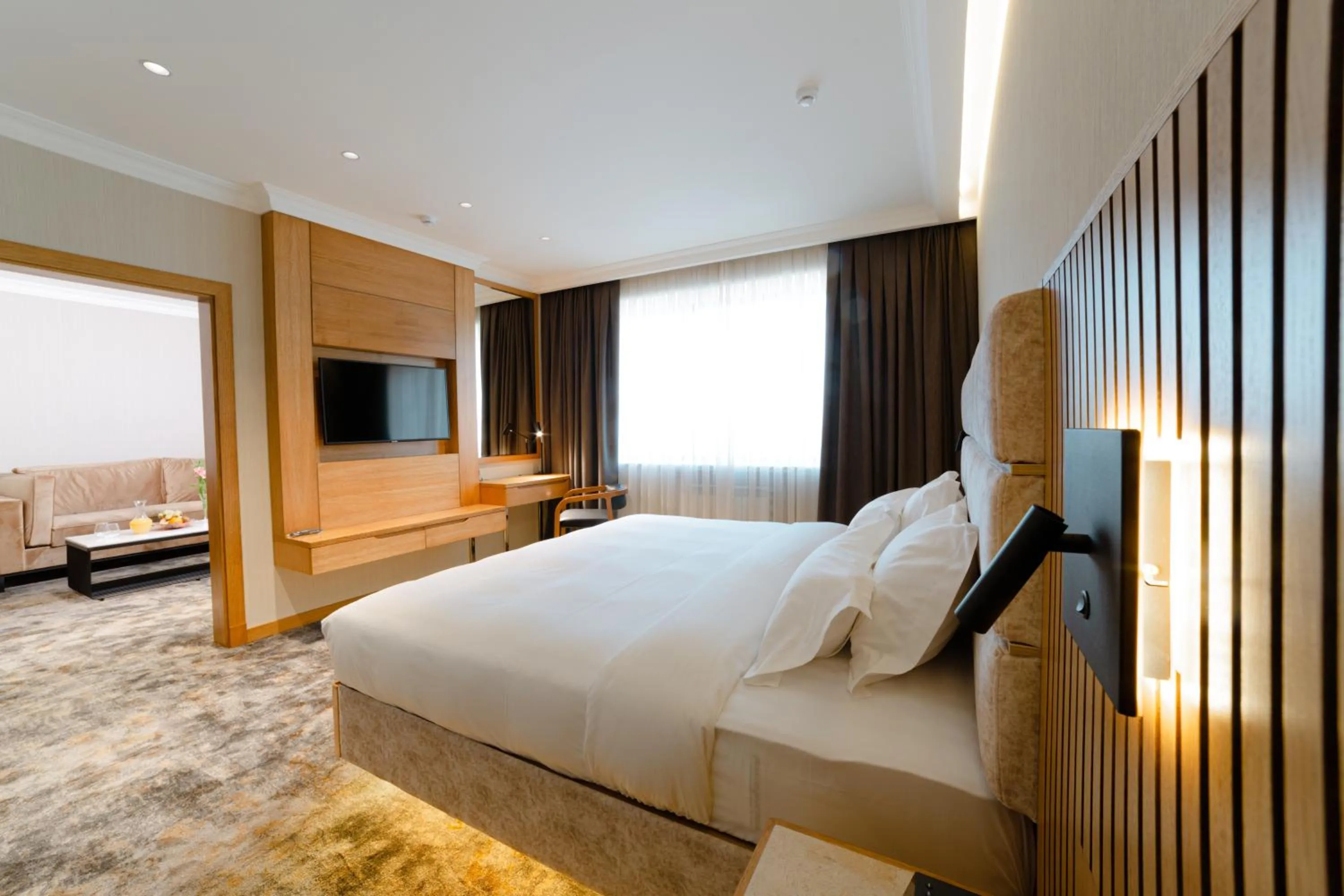 Bed in Frankfort Hotel and Spa