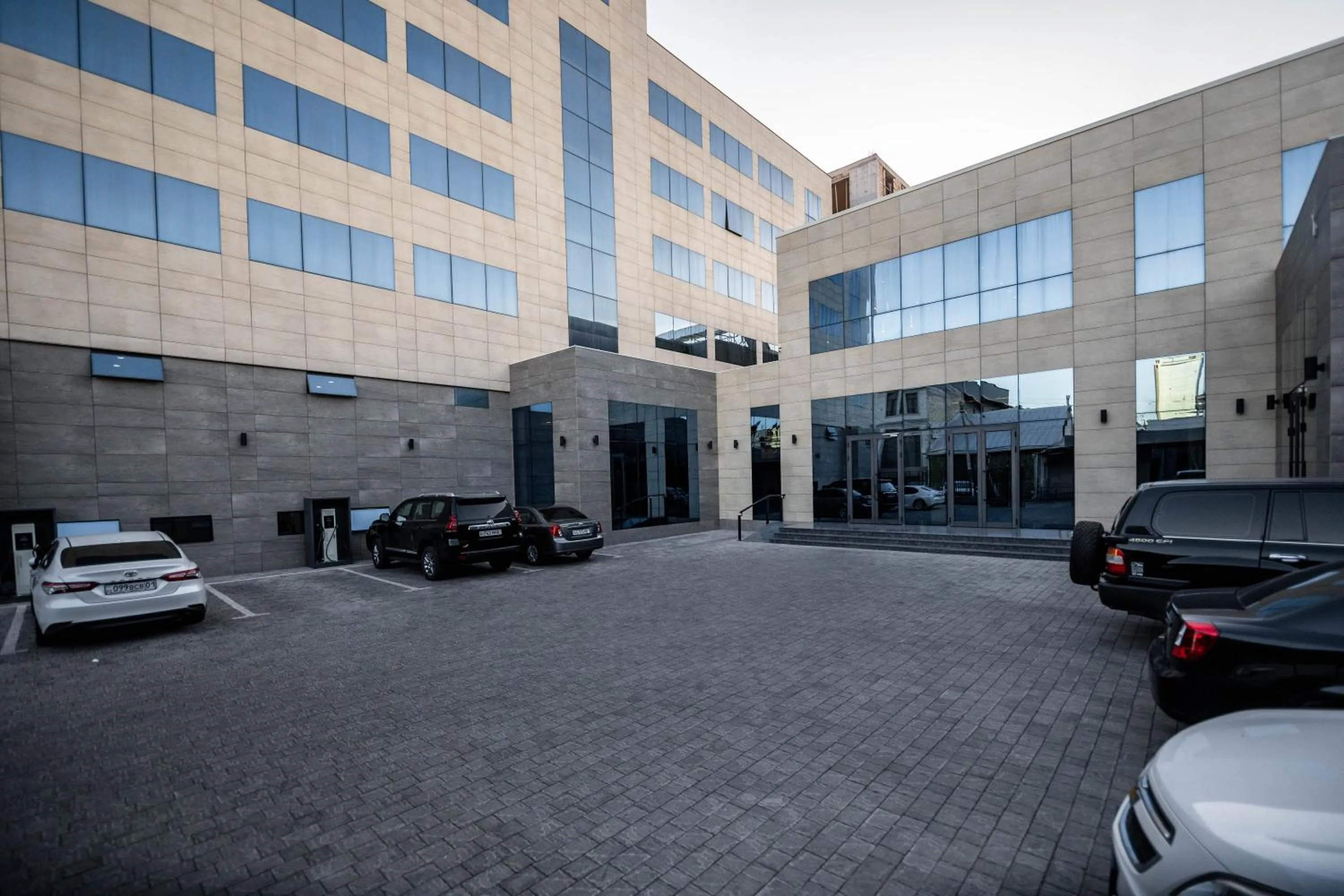 Facade/entrance in Frankfort Hotel and Spa