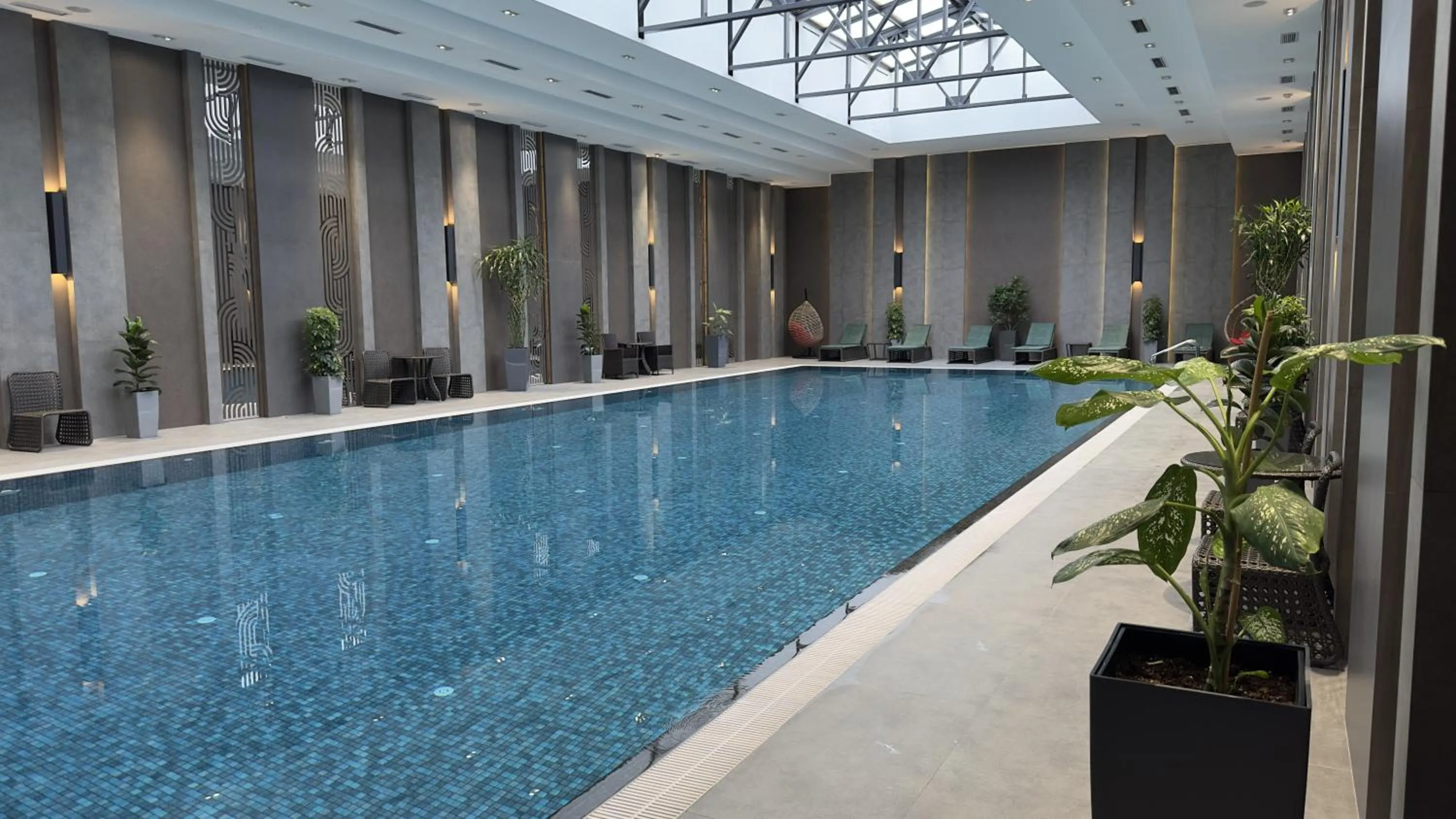 Swimming pool in Frankfort Hotel and Spa
