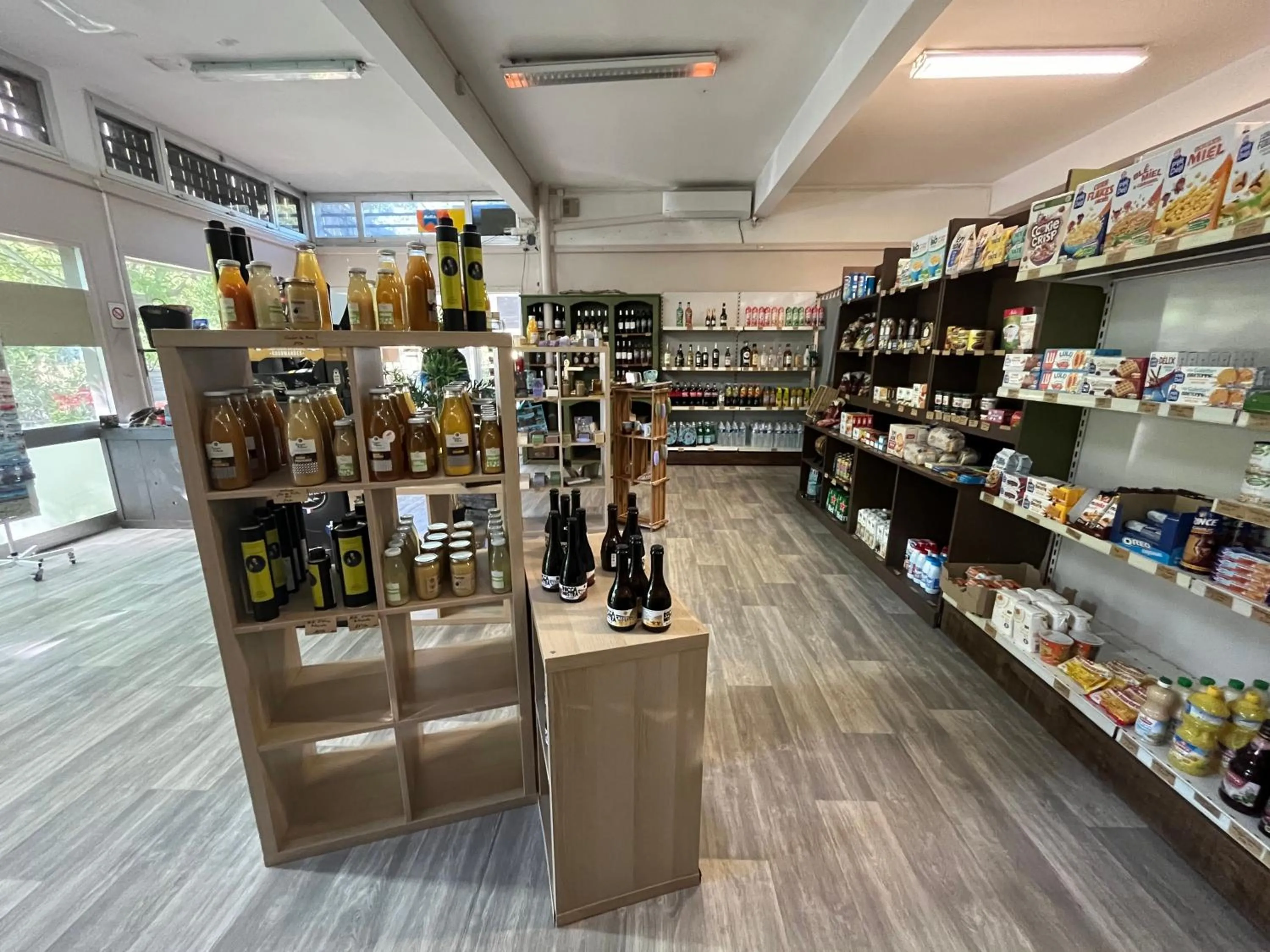 Area and facilities in Camping du Pont d'Avignon