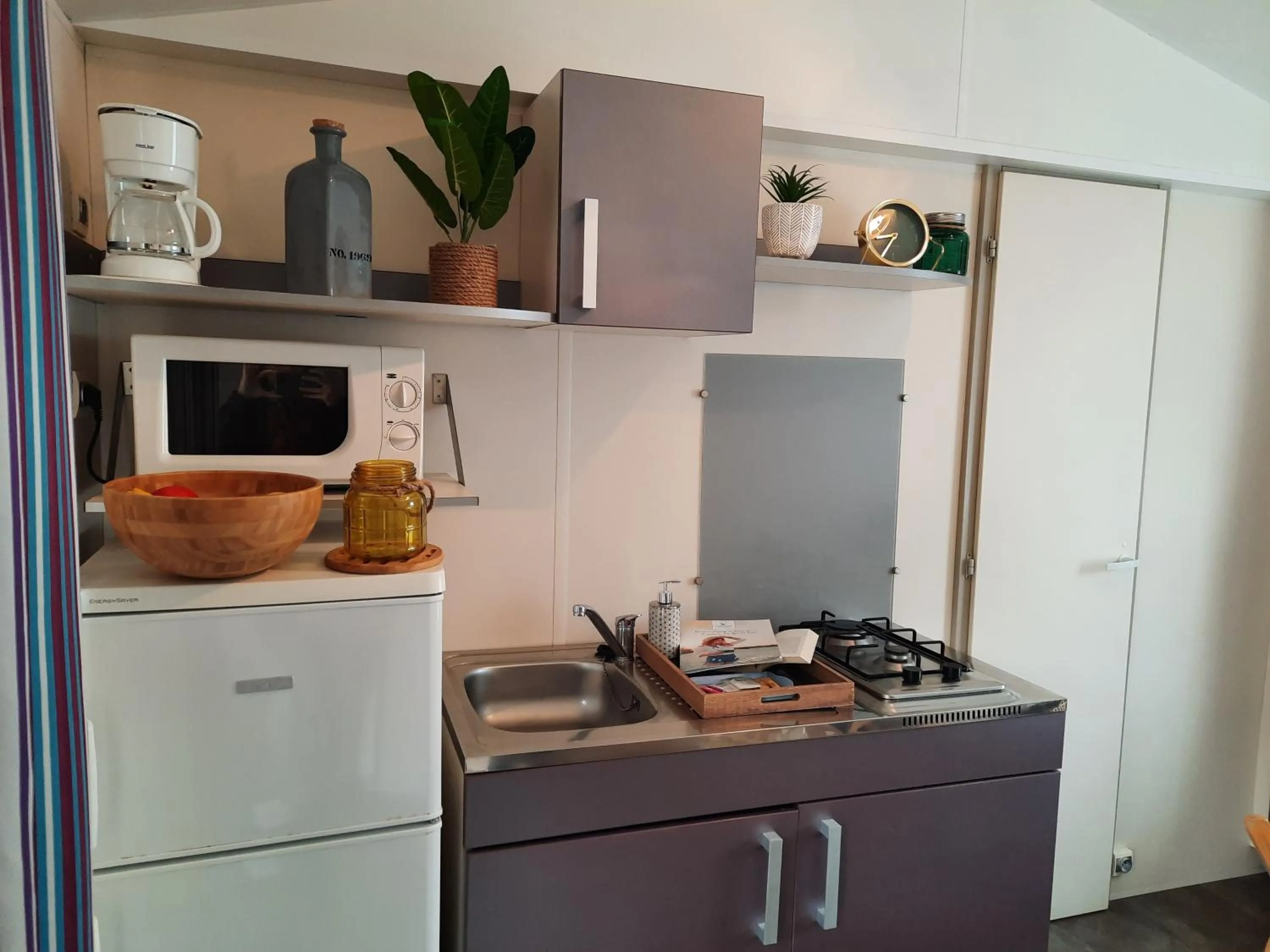 kitchen in Camping de la Bageasse