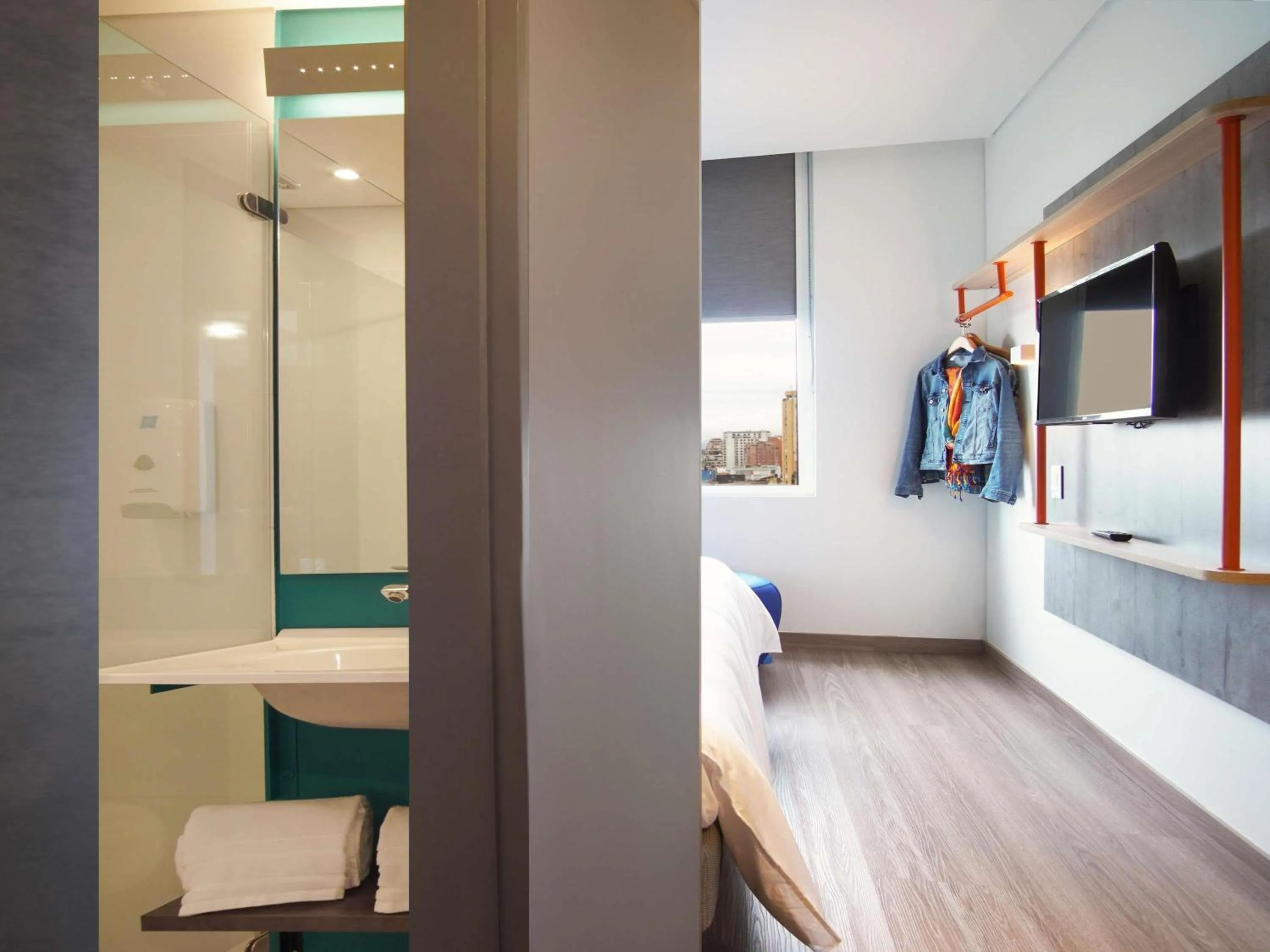 Bedroom in ibis budget Bogota Marly