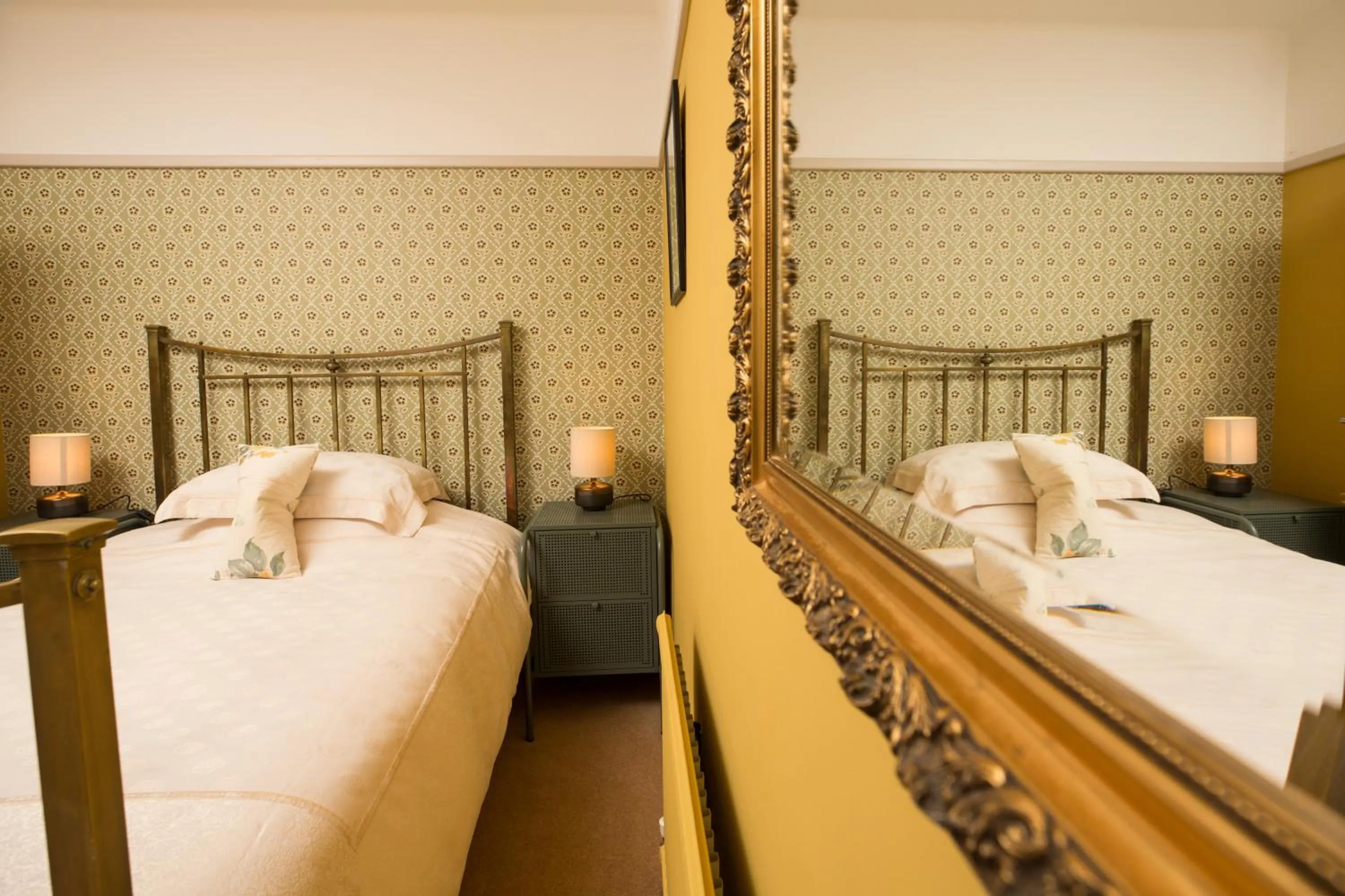 Bed in Chestnut Grove Bed And Breakfast