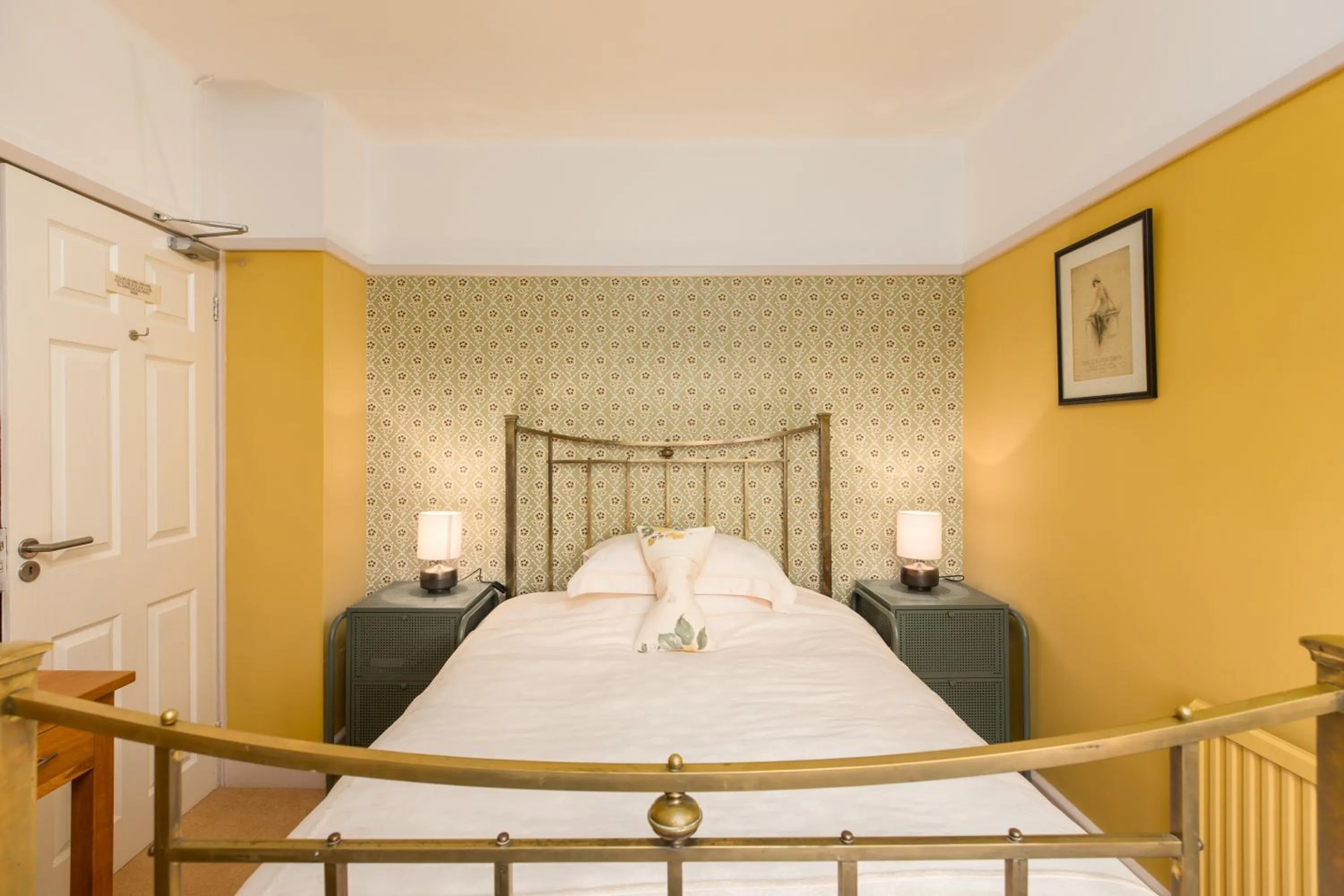 Bed in Chestnut Grove Bed And Breakfast