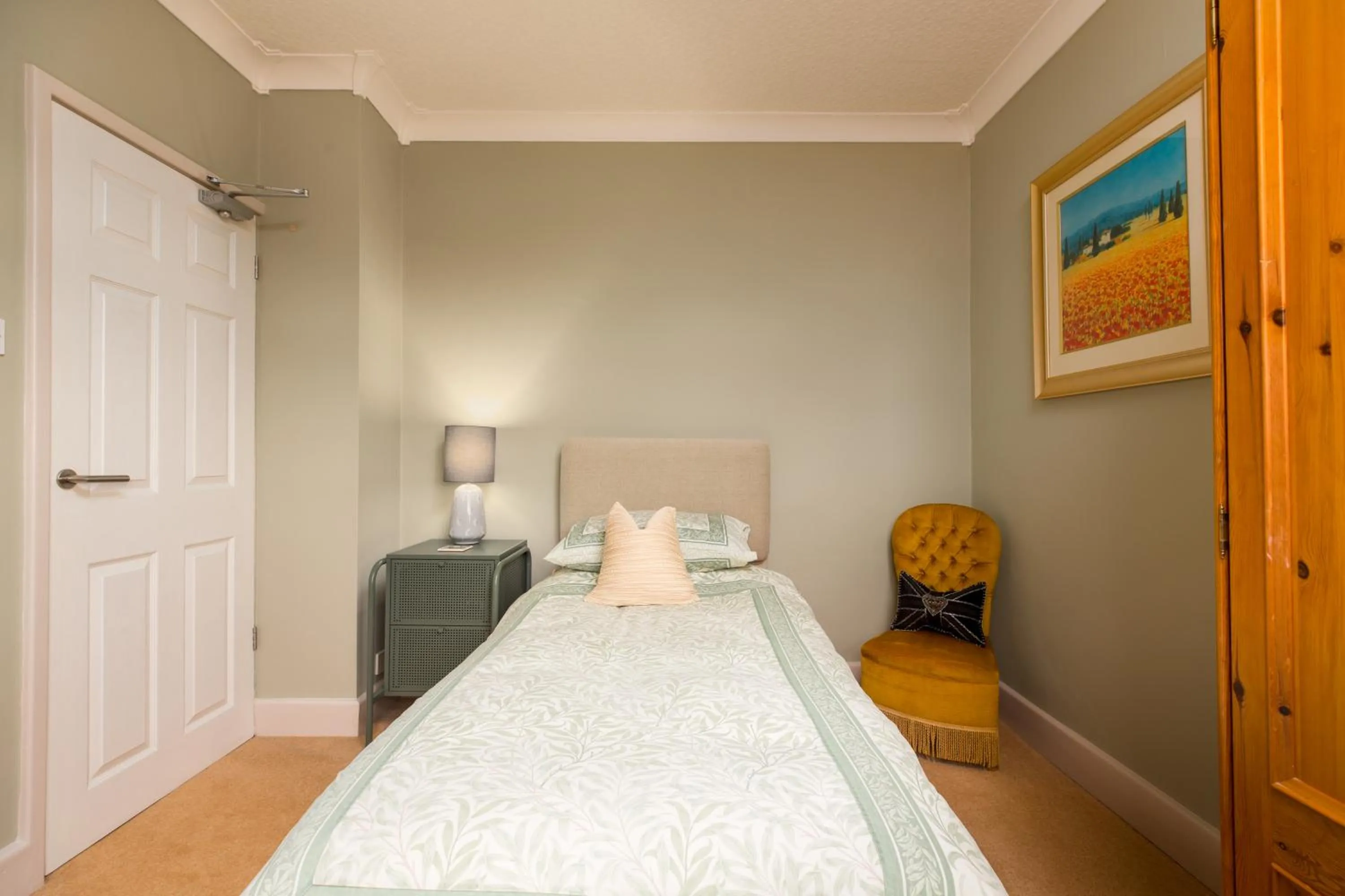 Bed in Chestnut Grove Bed And Breakfast