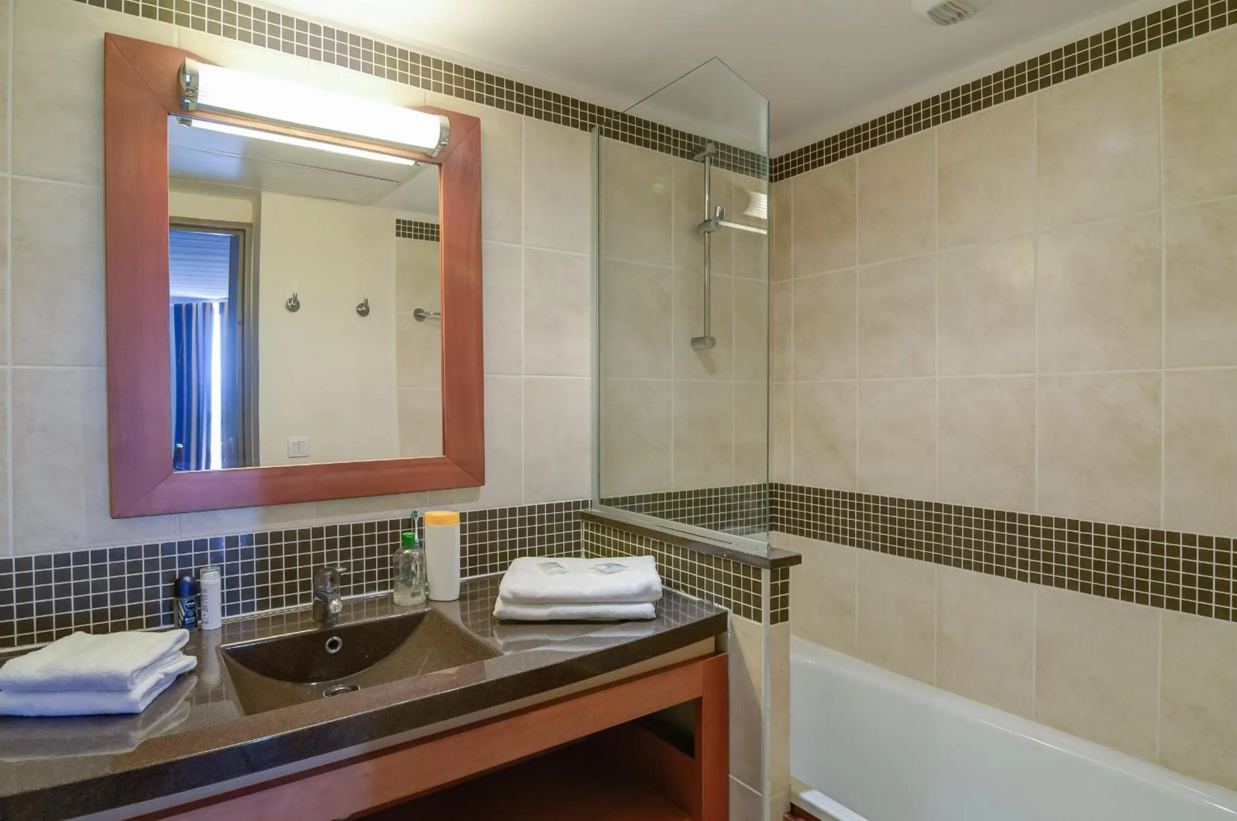 Bathroom in SOWELL HOTELS Ardèche