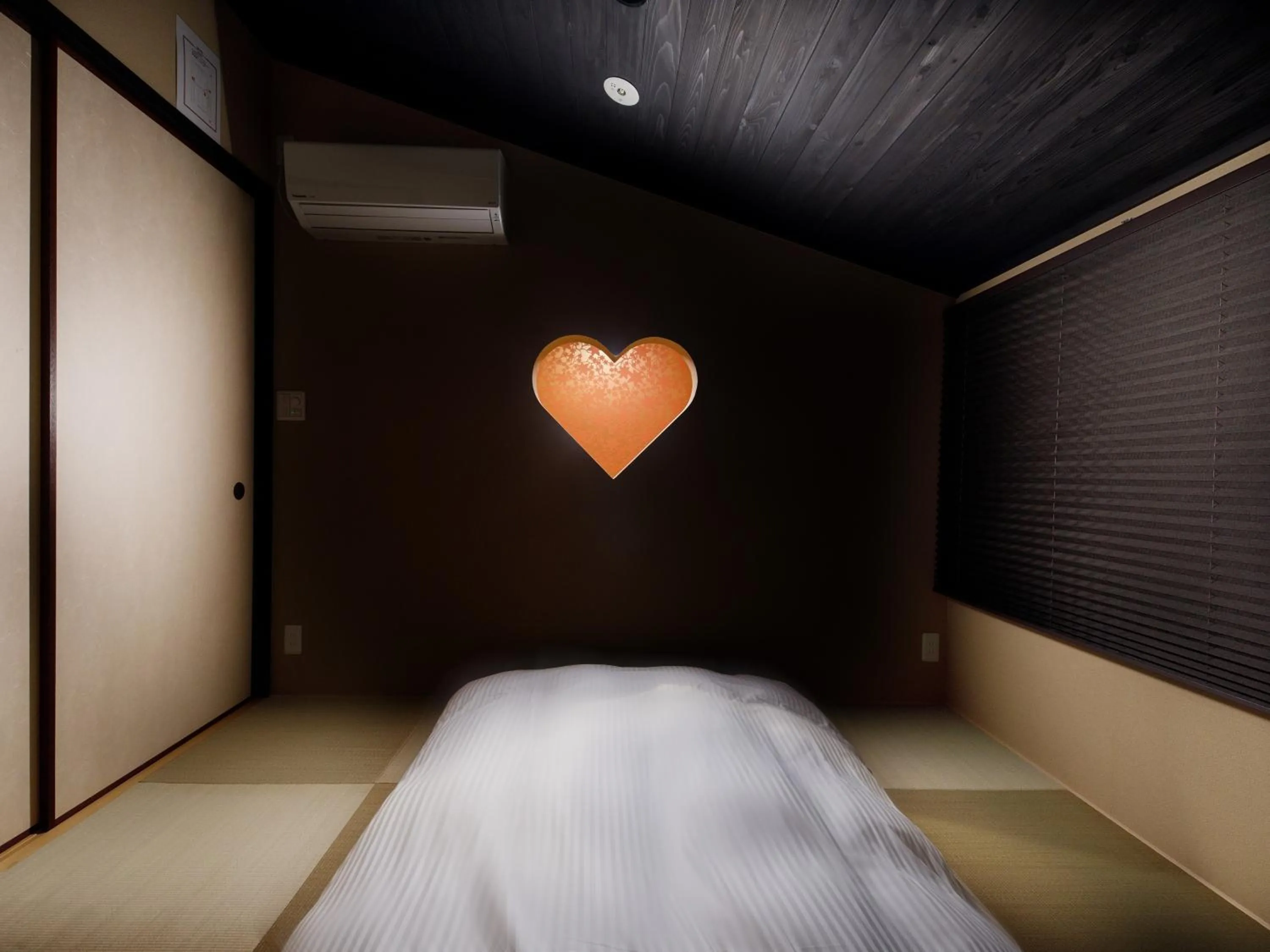 Bedroom, Bed in Kanade Fushimiinari-Inometei